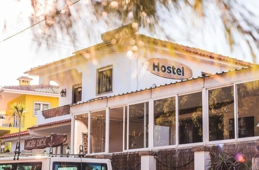 Property building in Moby Dick Lodge Cascais