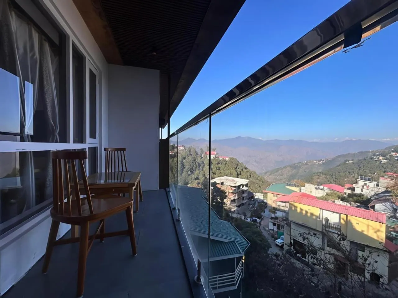 Property building in Hotel Dwaper A Premium Property Near Mall Road