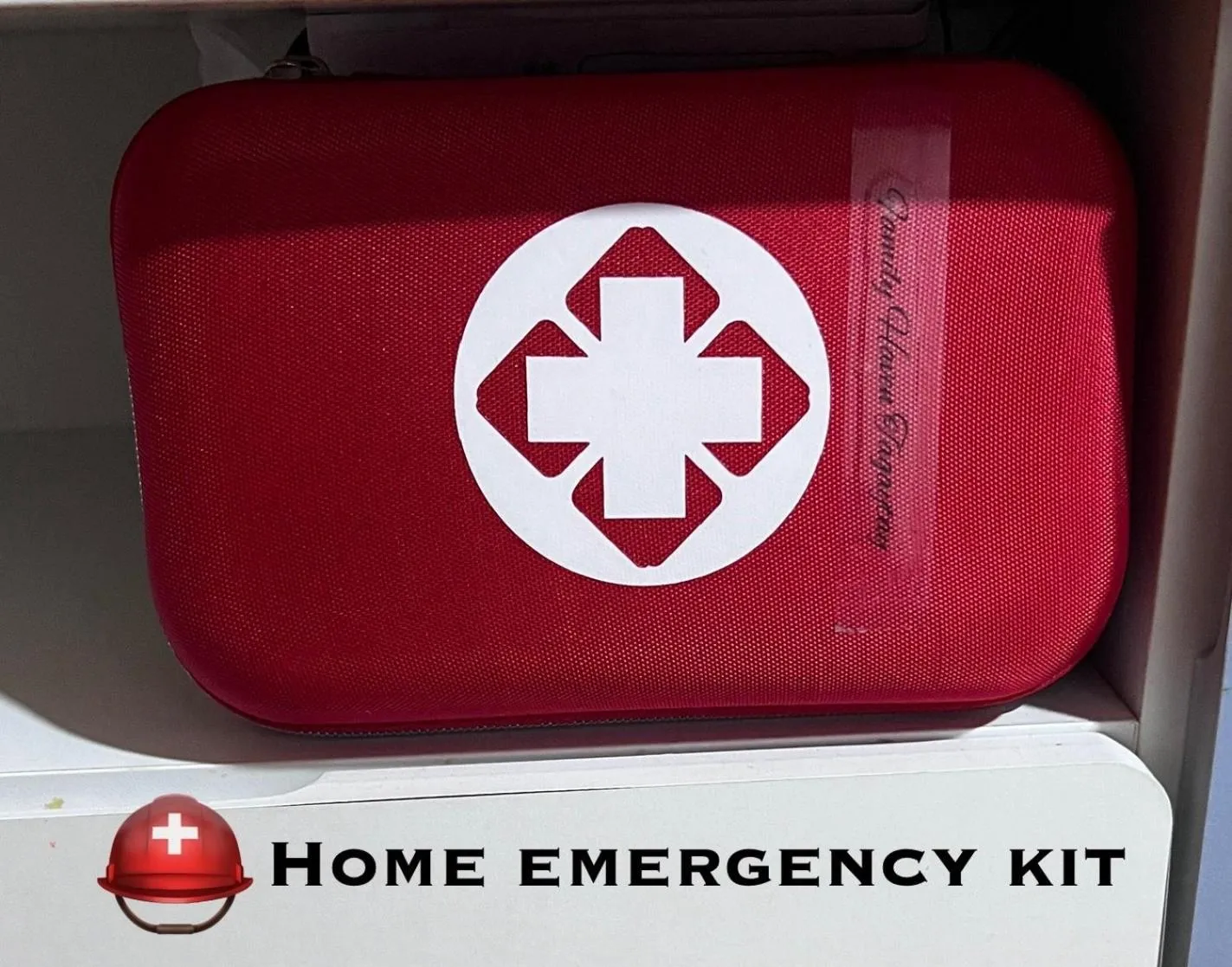 Communal lounge/ TV room in Family Haven Serin West Tagaytay - 6 Pax - Taal View - Full Kitchen - FAST Wi-Fi