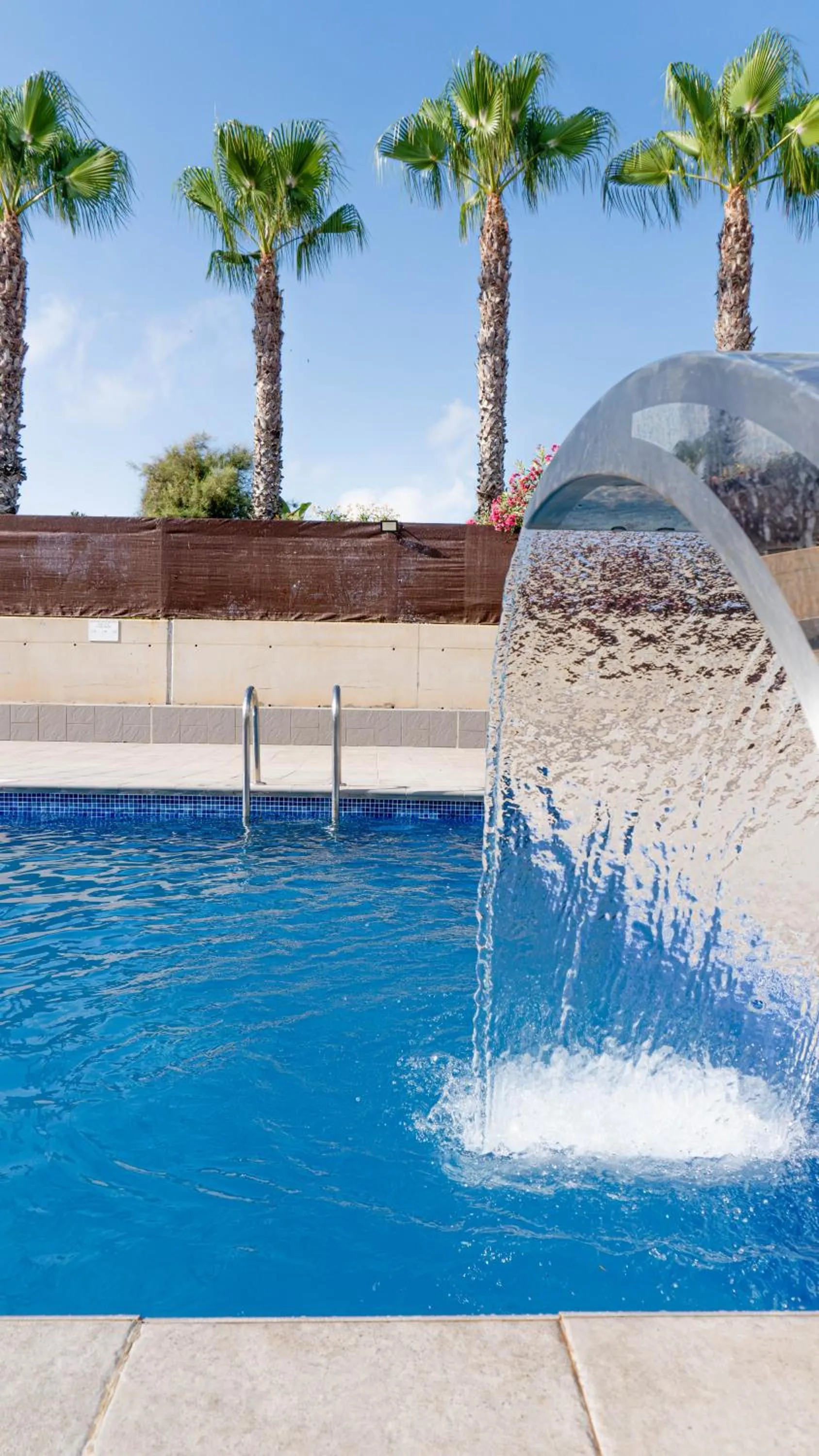 Swimming pool in Albergue Las Salinas