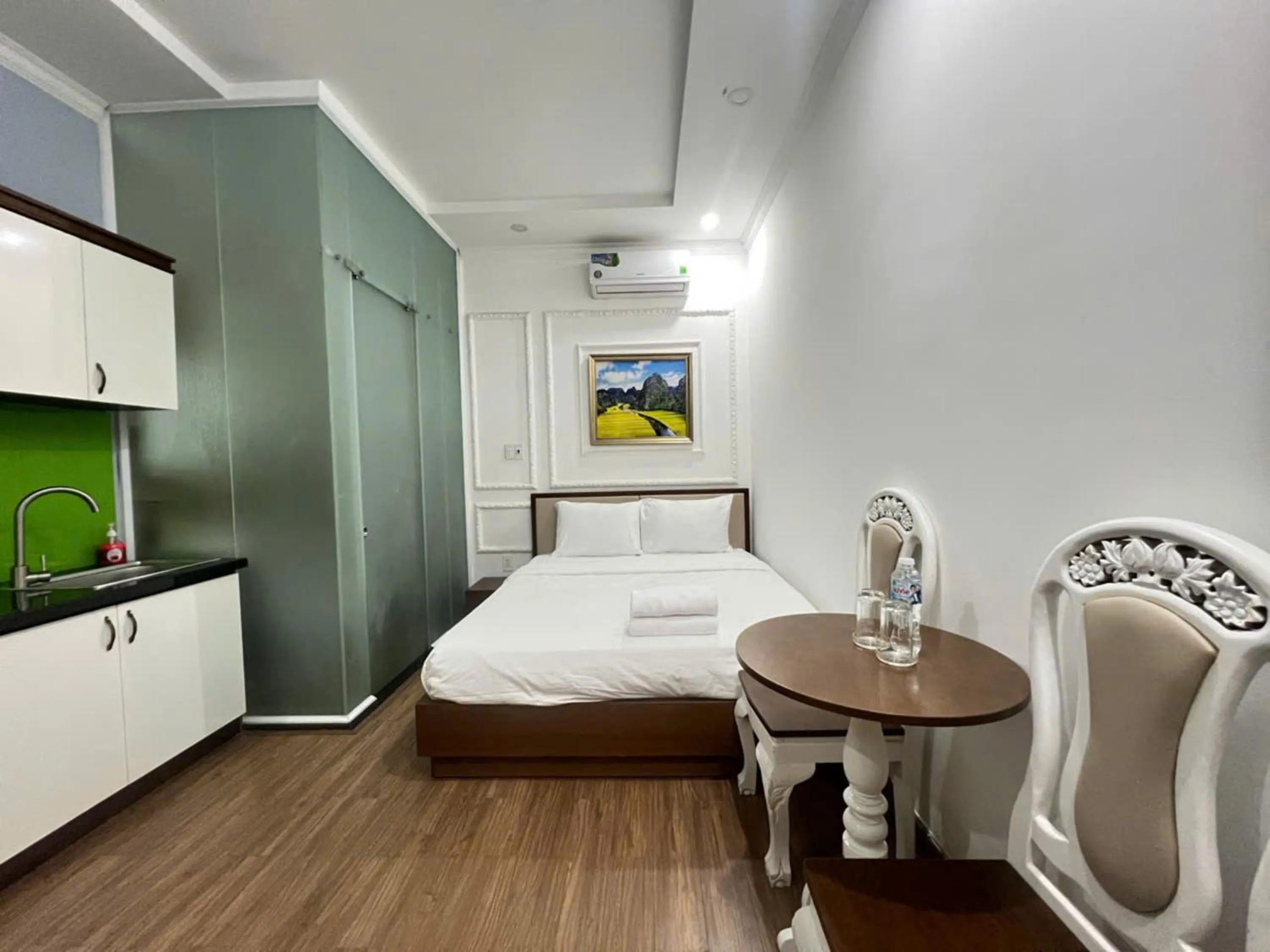 Photo of the whole room, Bed in StayX Saigon Center