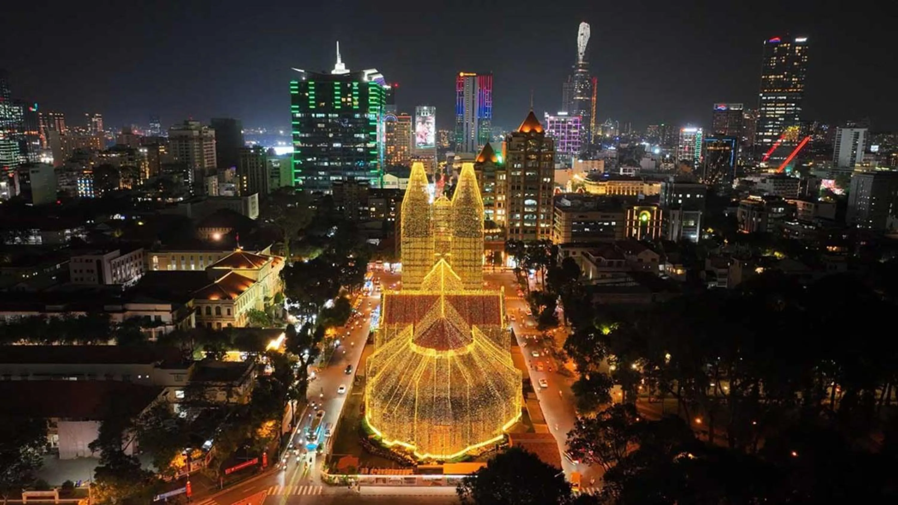 Nearby landmark in StayX Saigon Center