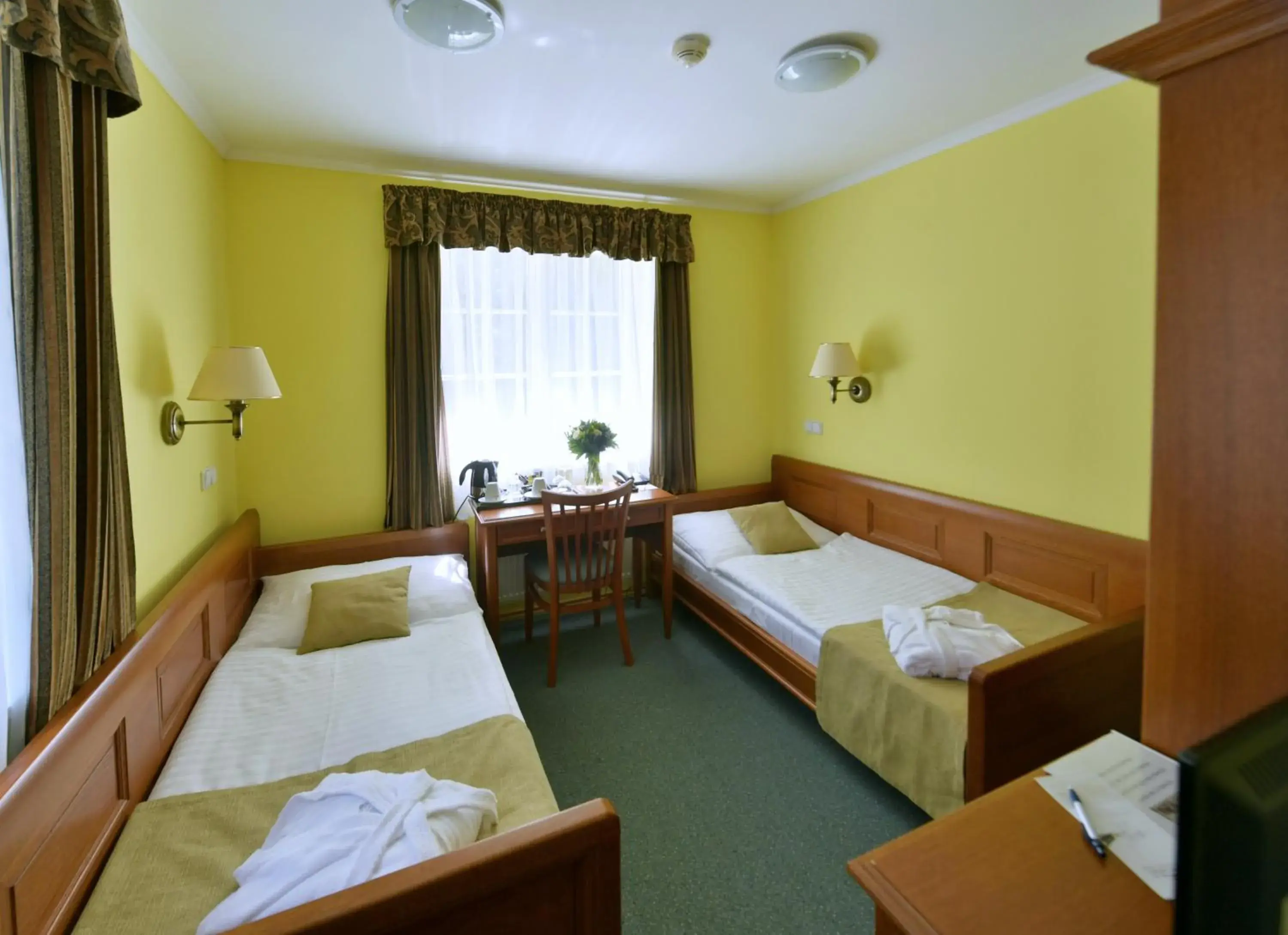 Bed in Spa Resort Libverda - Hotel Lesní Zátiší Bed in Spa Resort Libverda - Hotel Lesní Zátiší