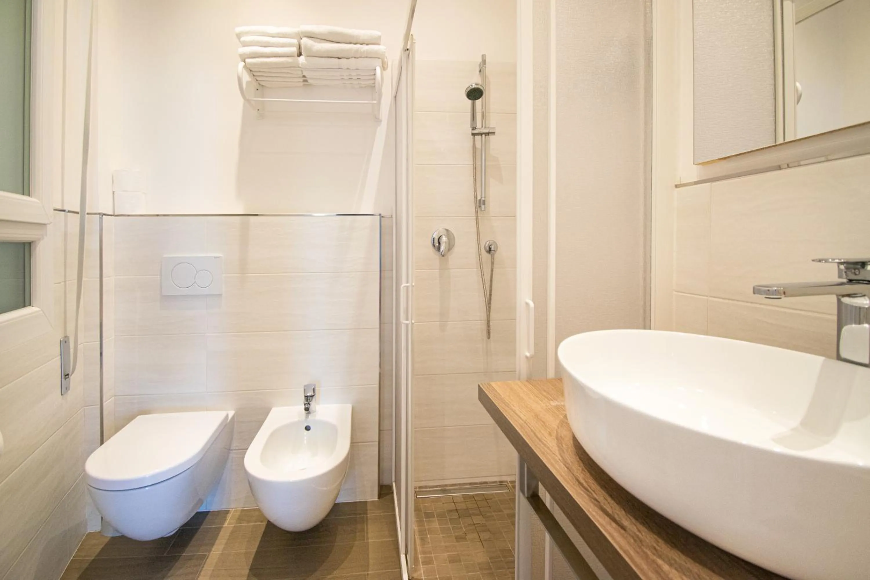 Toilet in Ambra Hotel Cattolica