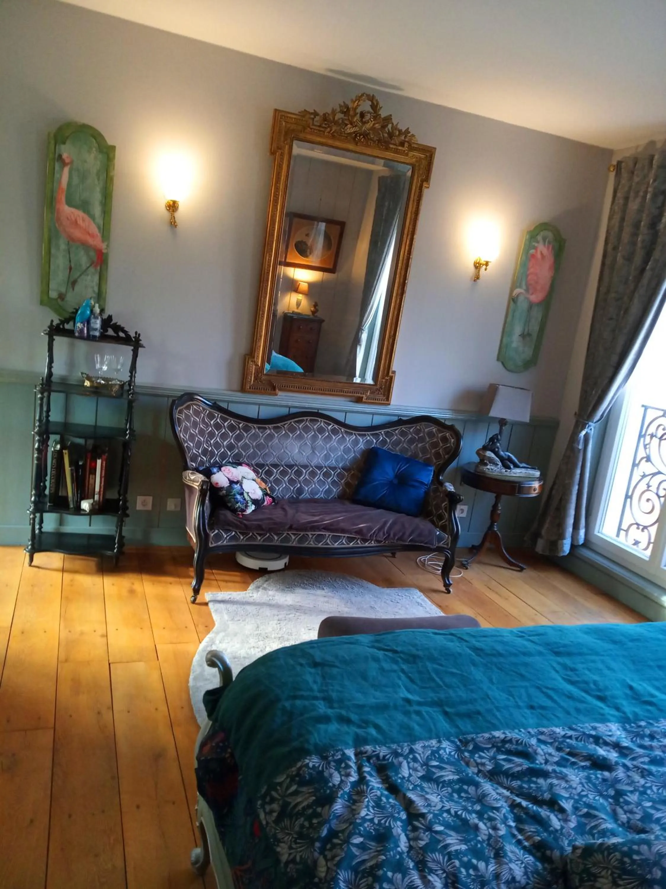 Bedroom, Bed in Chambre d'Hôtes La Grenade Bleue