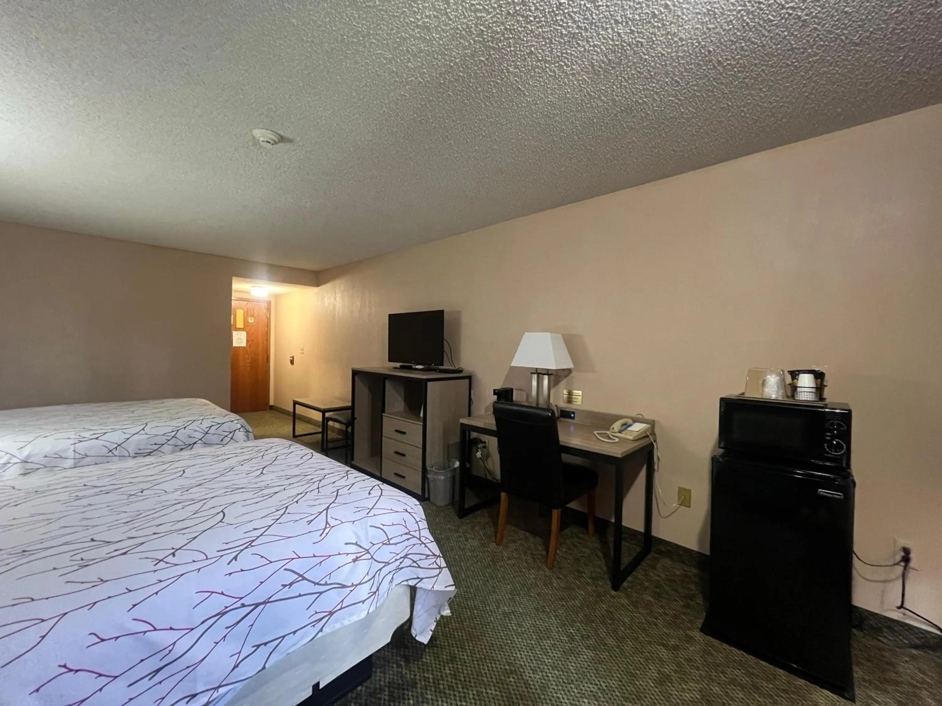 Bedroom, Bed in Capital O Marysville Surf Motel Kansas