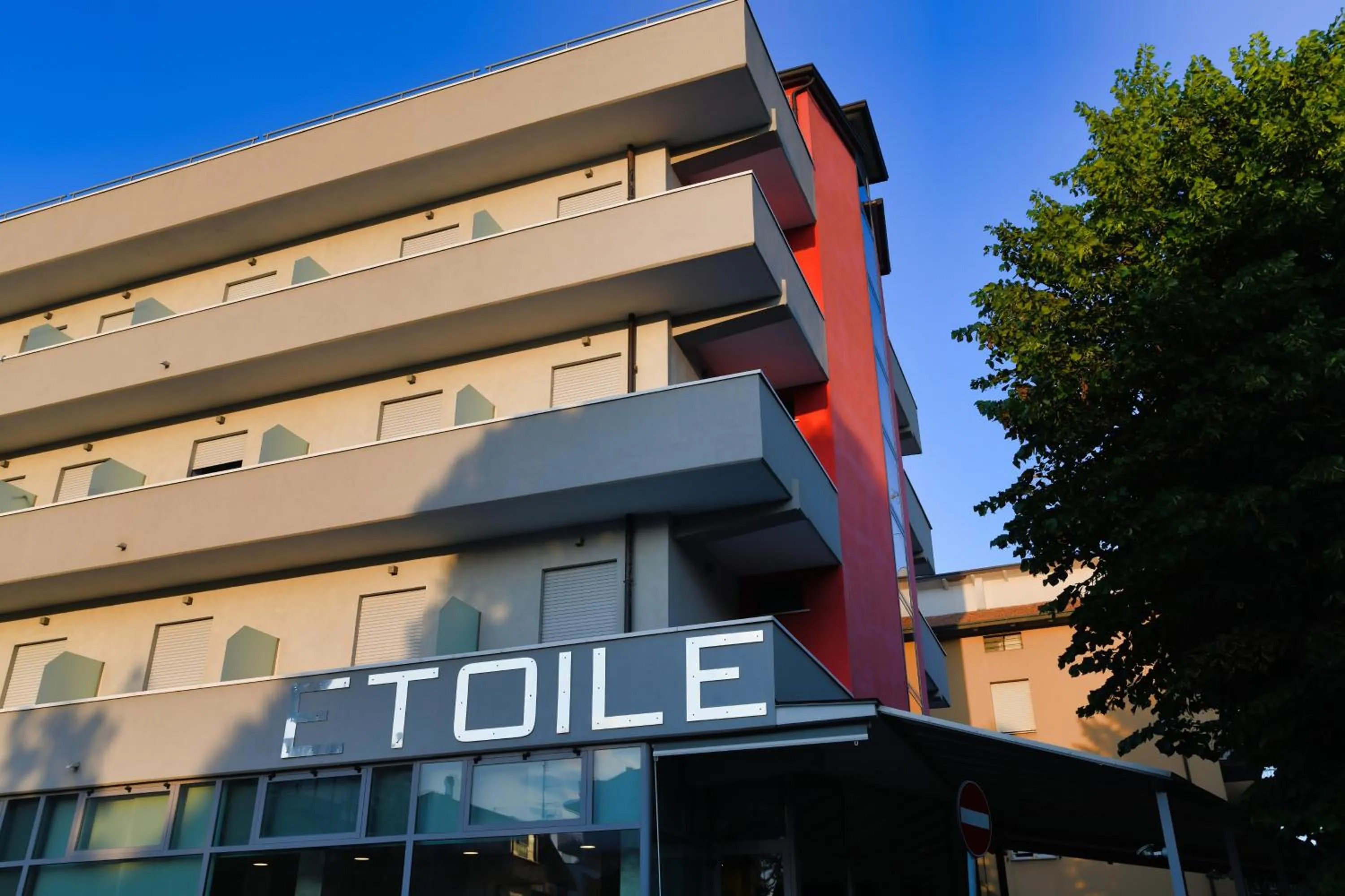 Hotel Etoile