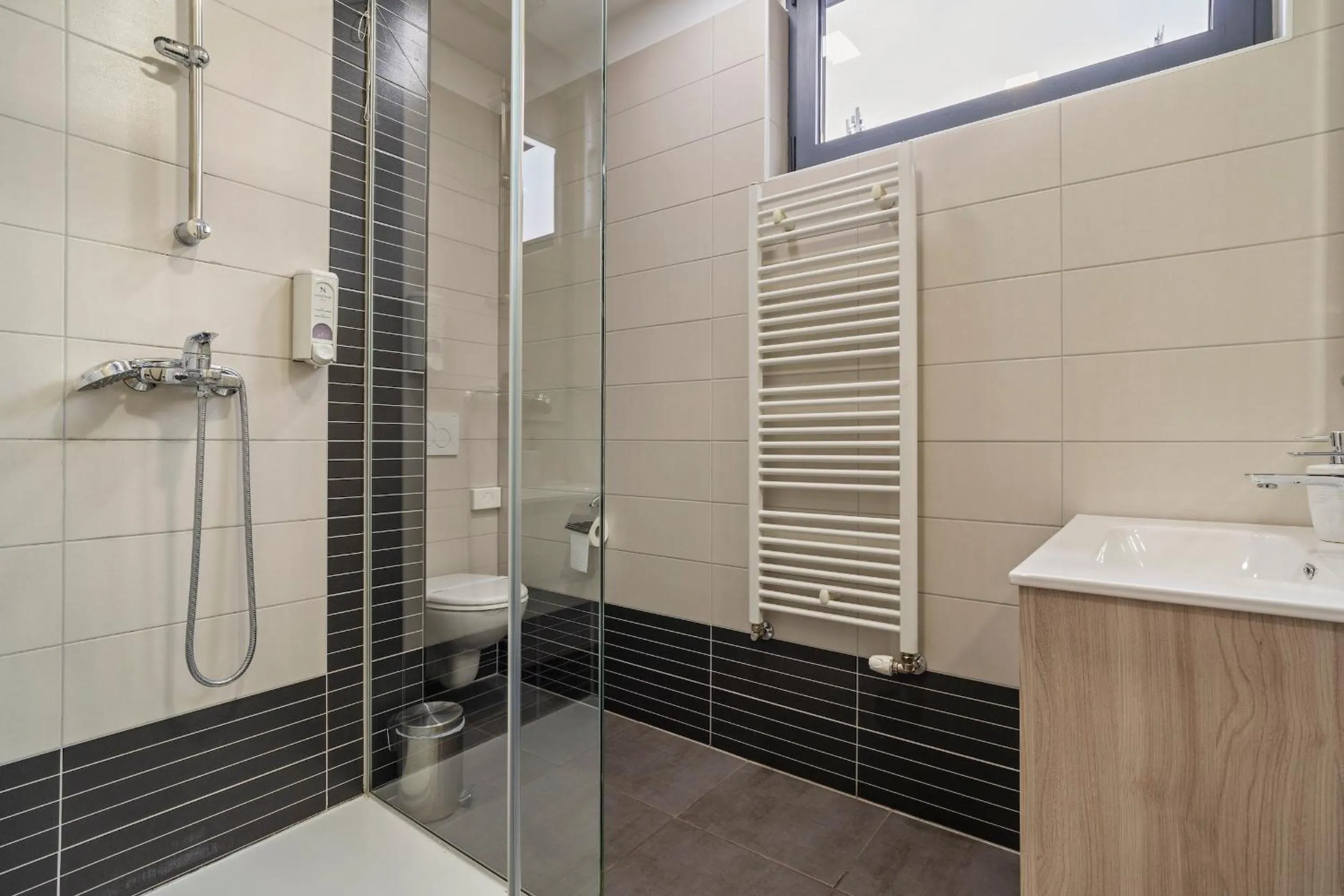 Bathroom in The Hotel National