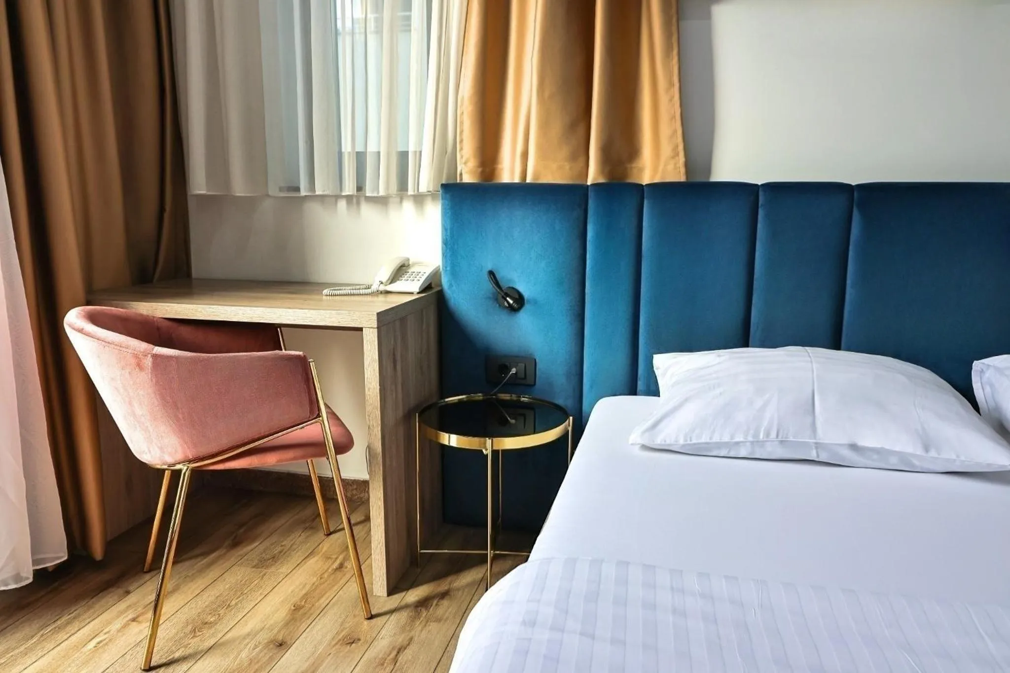 Deluxe Double Room with Balcony in The Hotel National