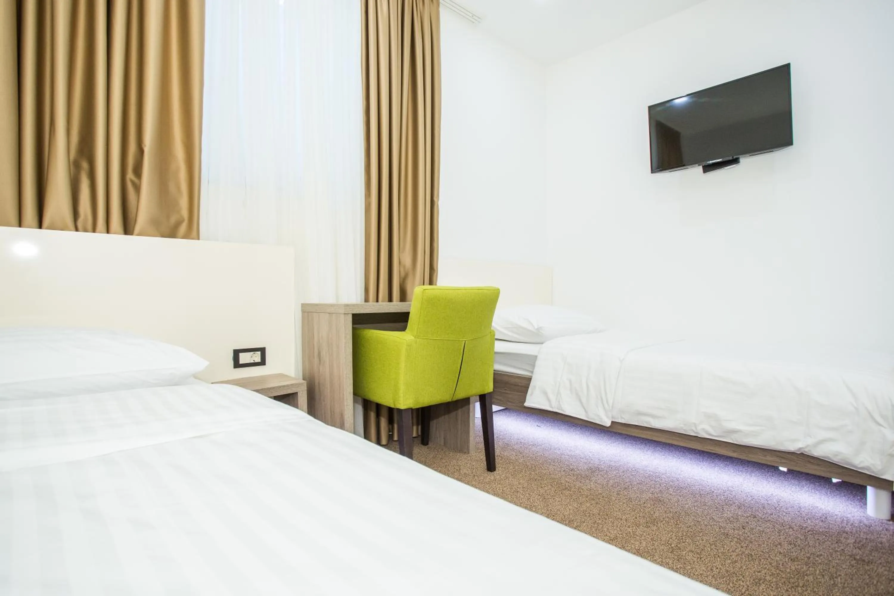 Bed in The Hotel National