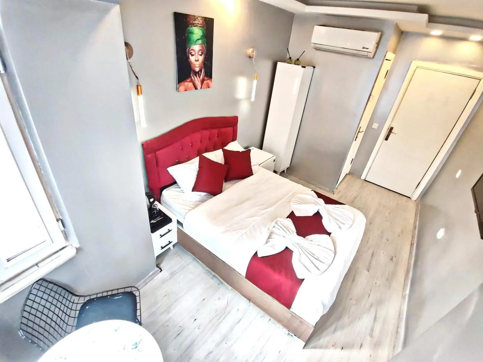 Bed in Taksim Luxury Capital Hotel