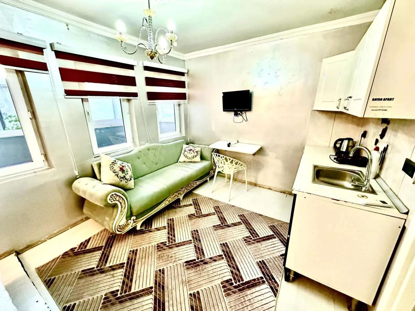 Taksim Luxury Capital Hotel