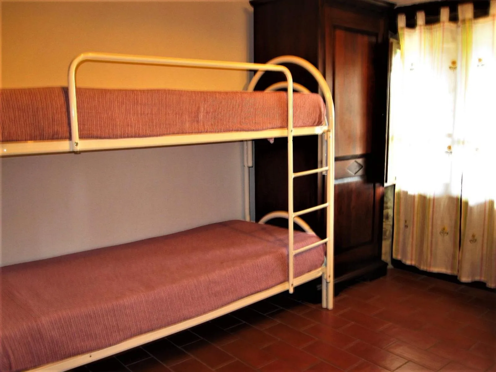 bunk bed, Bed in La Pietra Rara B&B