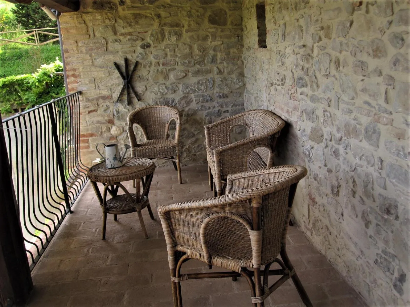 Balcony/Terrace in La Pietra Rara B&B