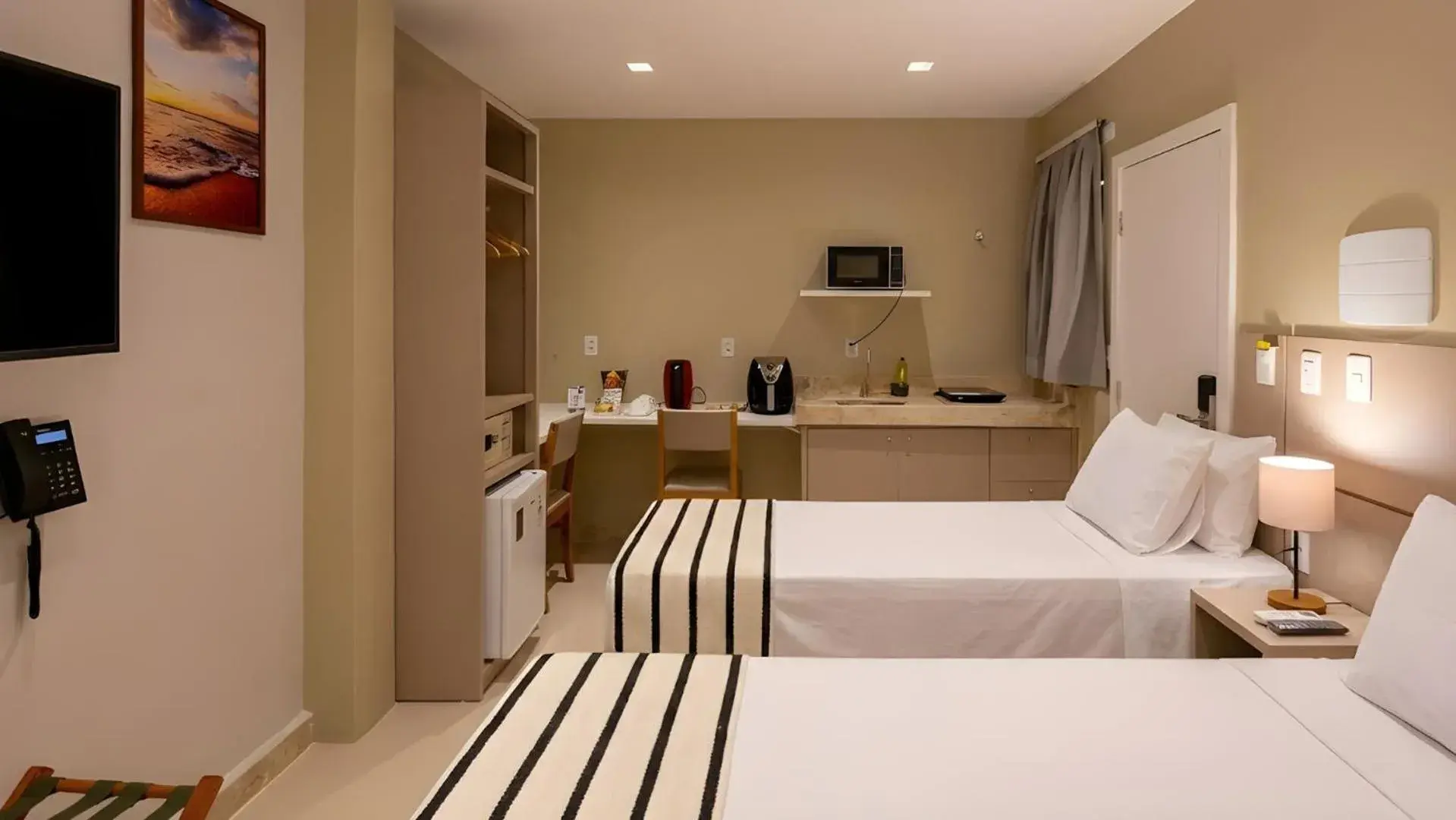 Deluxe Double or Twin Room in Aira Hotel Deluxe Double or Twin Room in Aira Hotel
