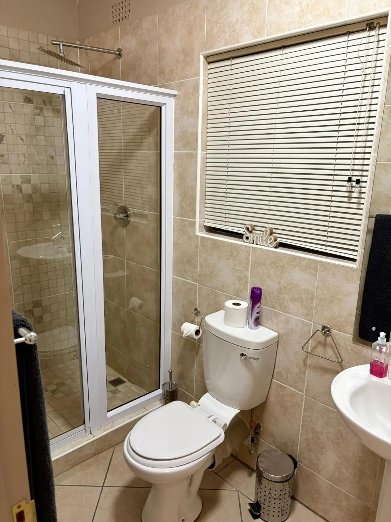 Shower in The Suburban Guest House