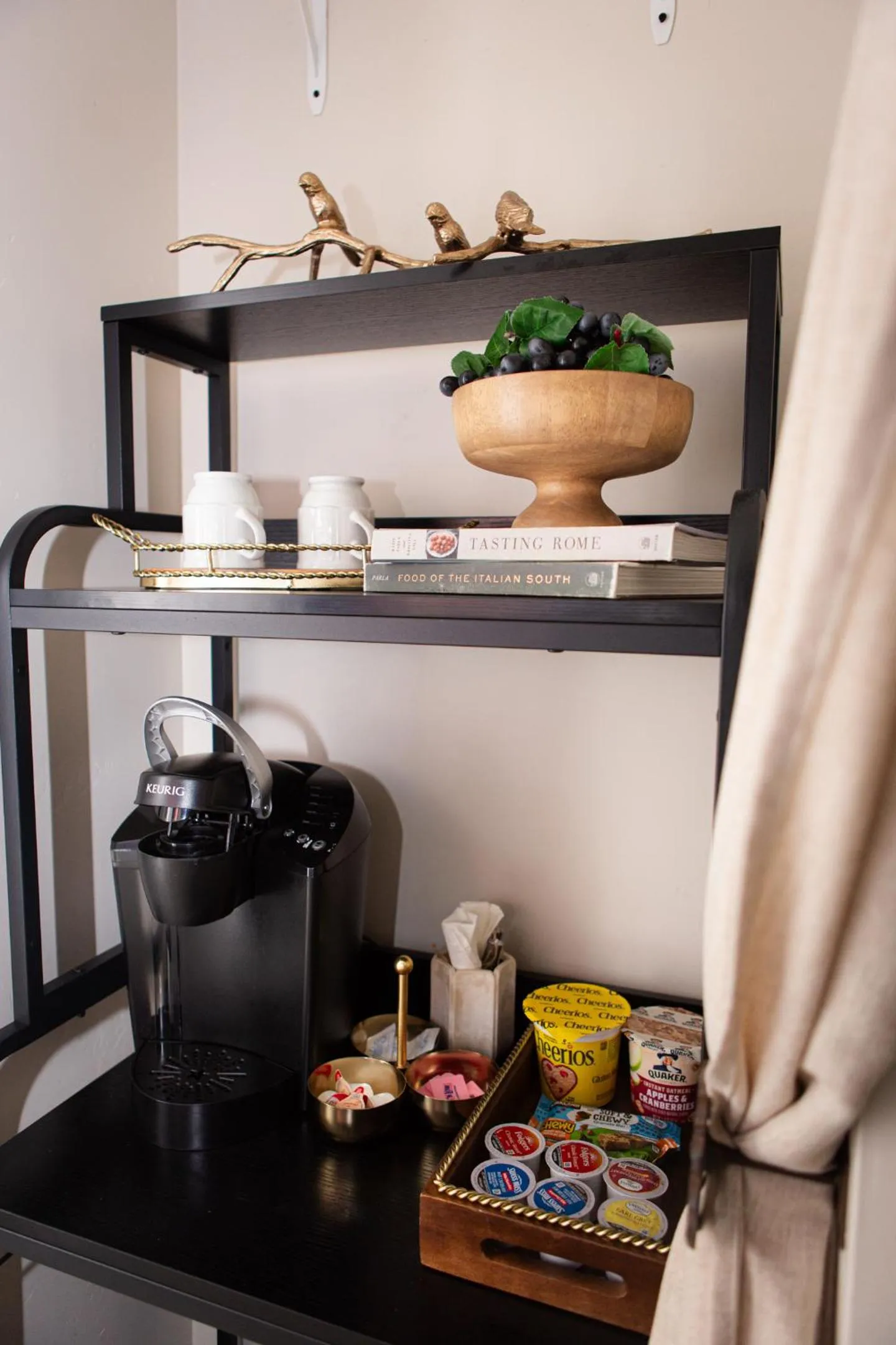 Hideaway Suites On 5th-Formally 5th East Hall