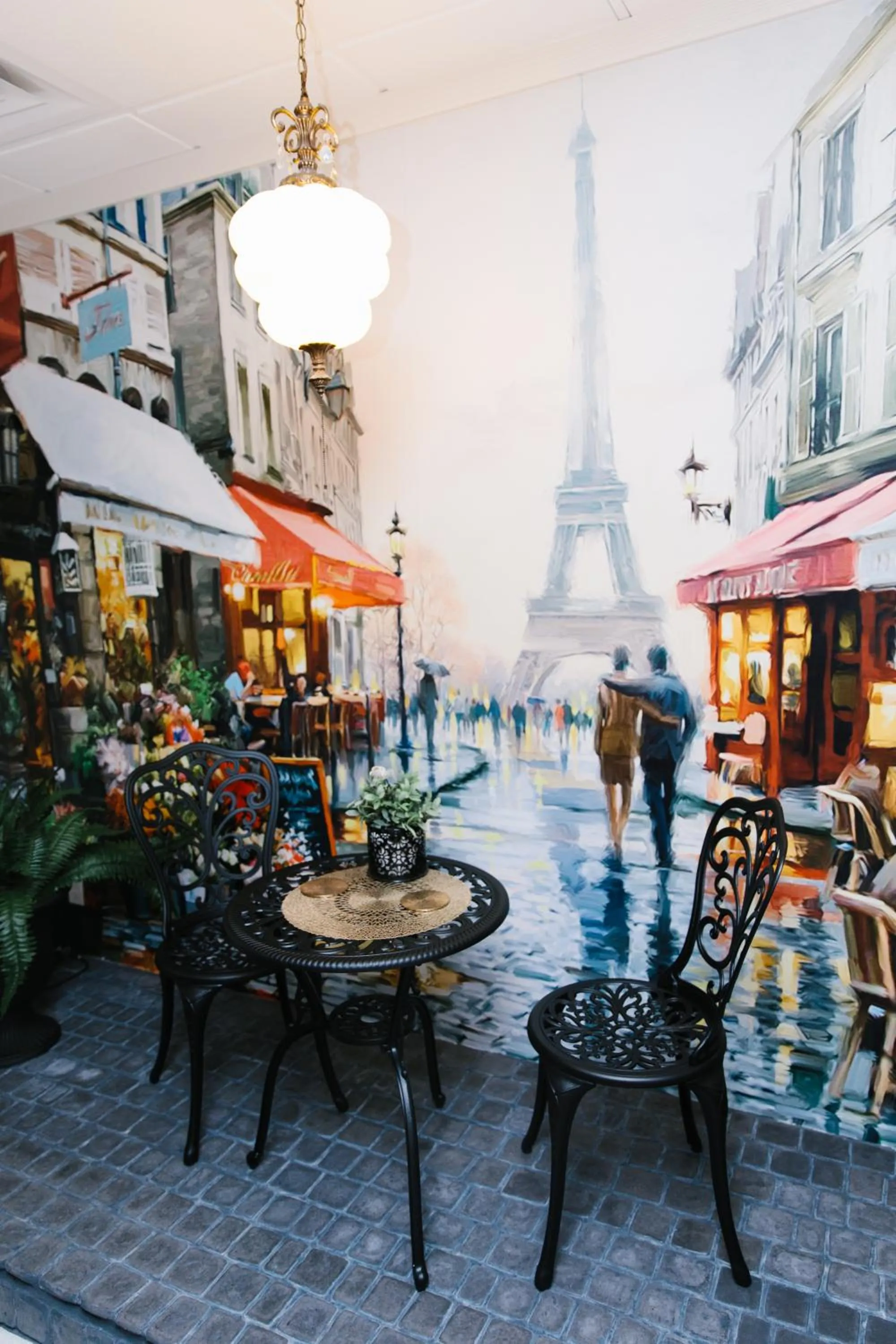 5th East Hall Bed & Breakfast