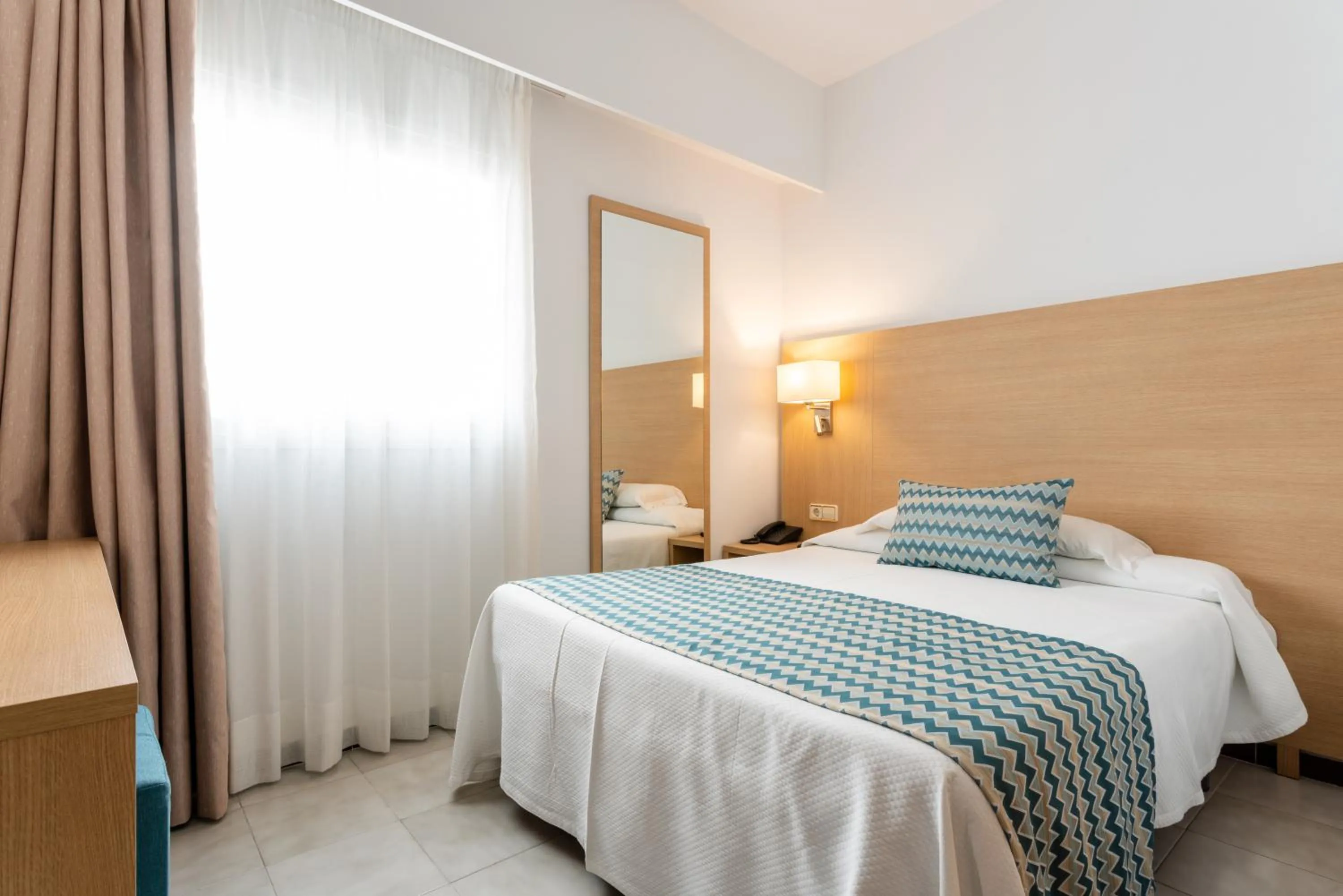 Bedroom, Bed in Hotel Riutort