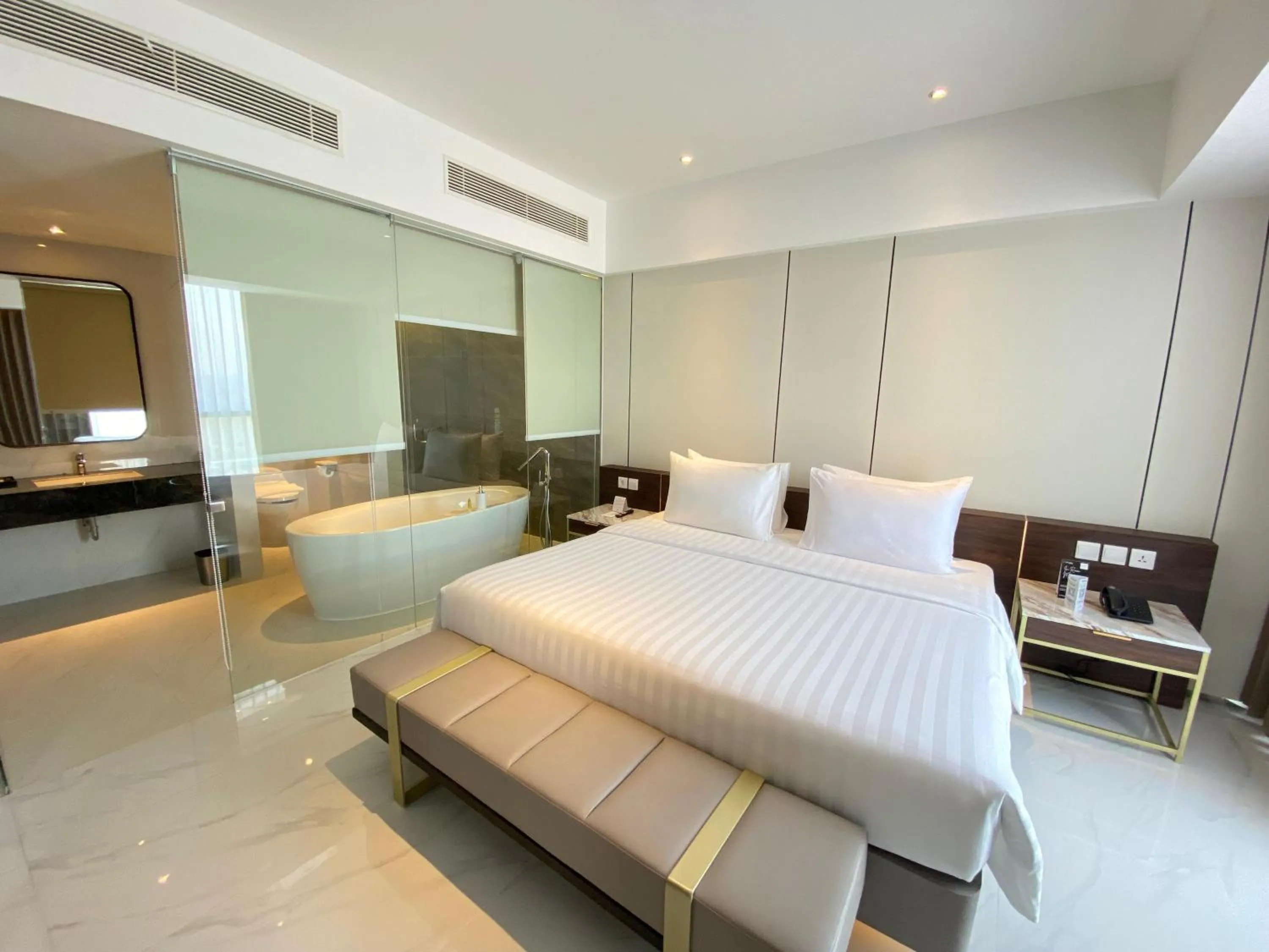 Bed in Grand Whiz Hotel Praxis Surabaya
