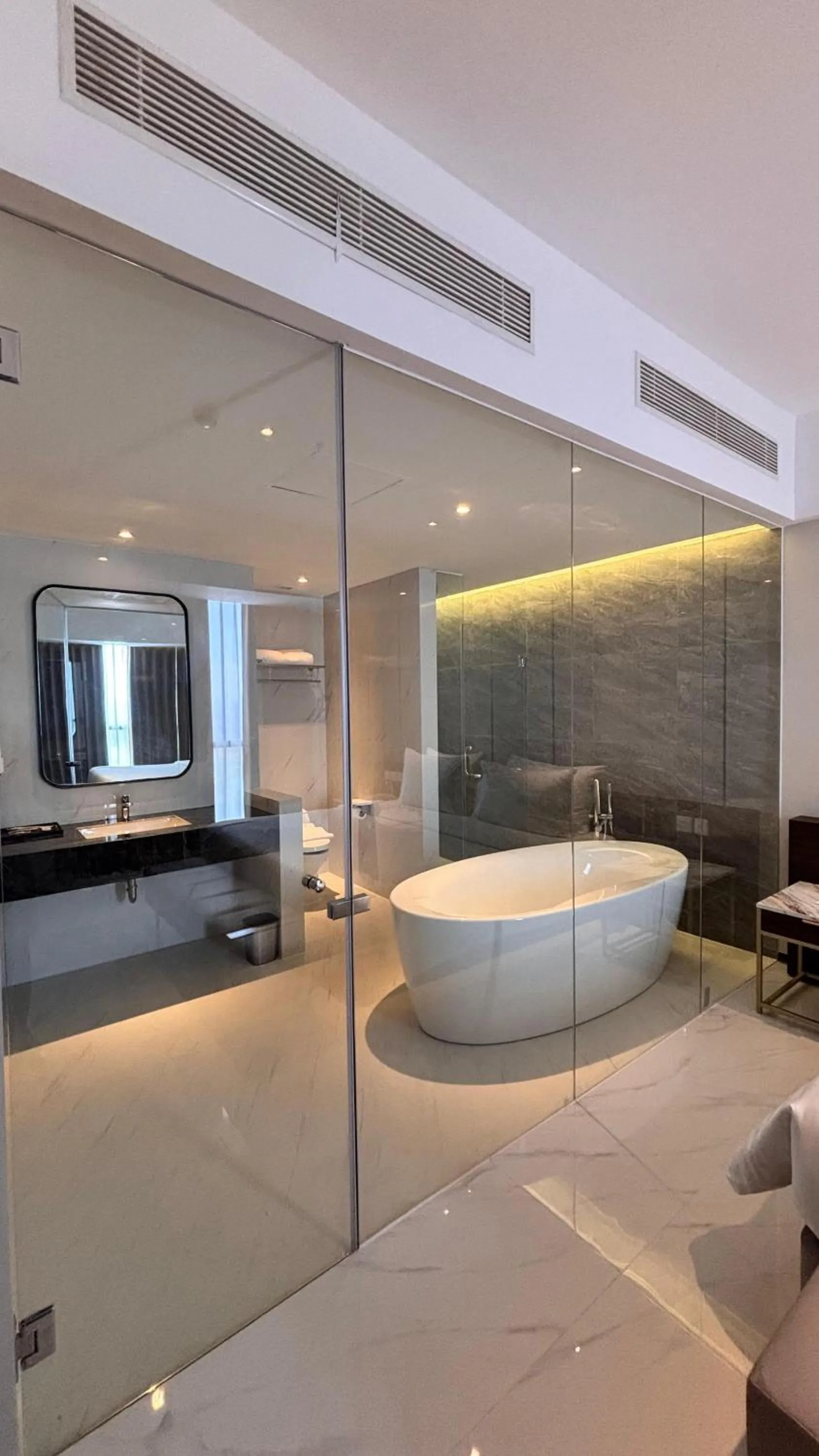 Bath in Grand Whiz Hotel Praxis Surabaya