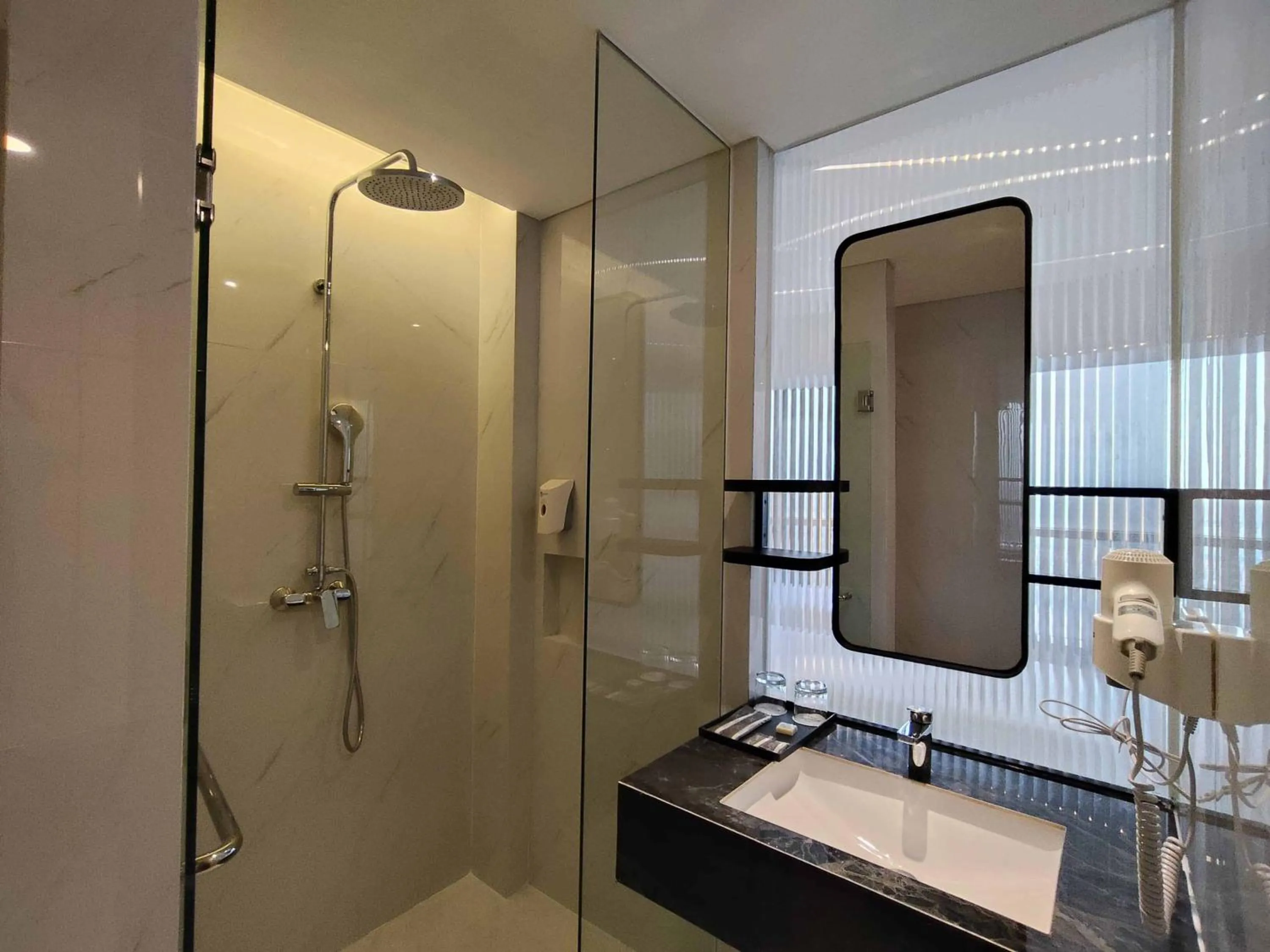 Bathroom in Grand Whiz Hotel Praxis Surabaya