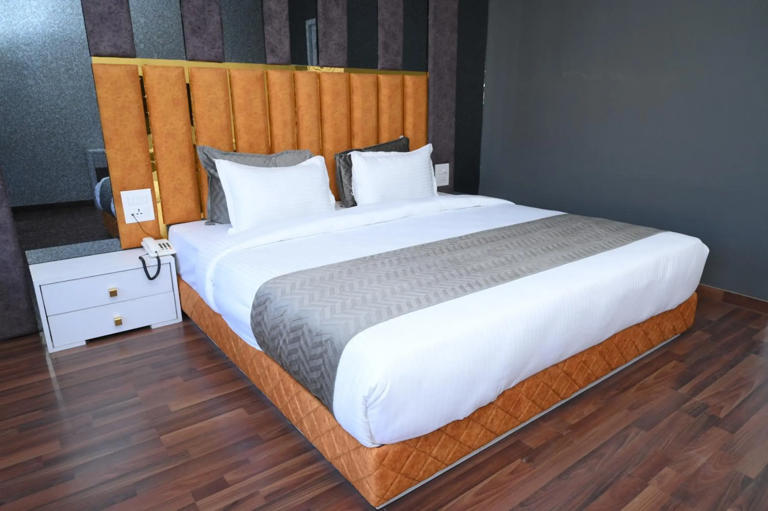 Parim Park Resort & Suites Parim Park Resort & Suites