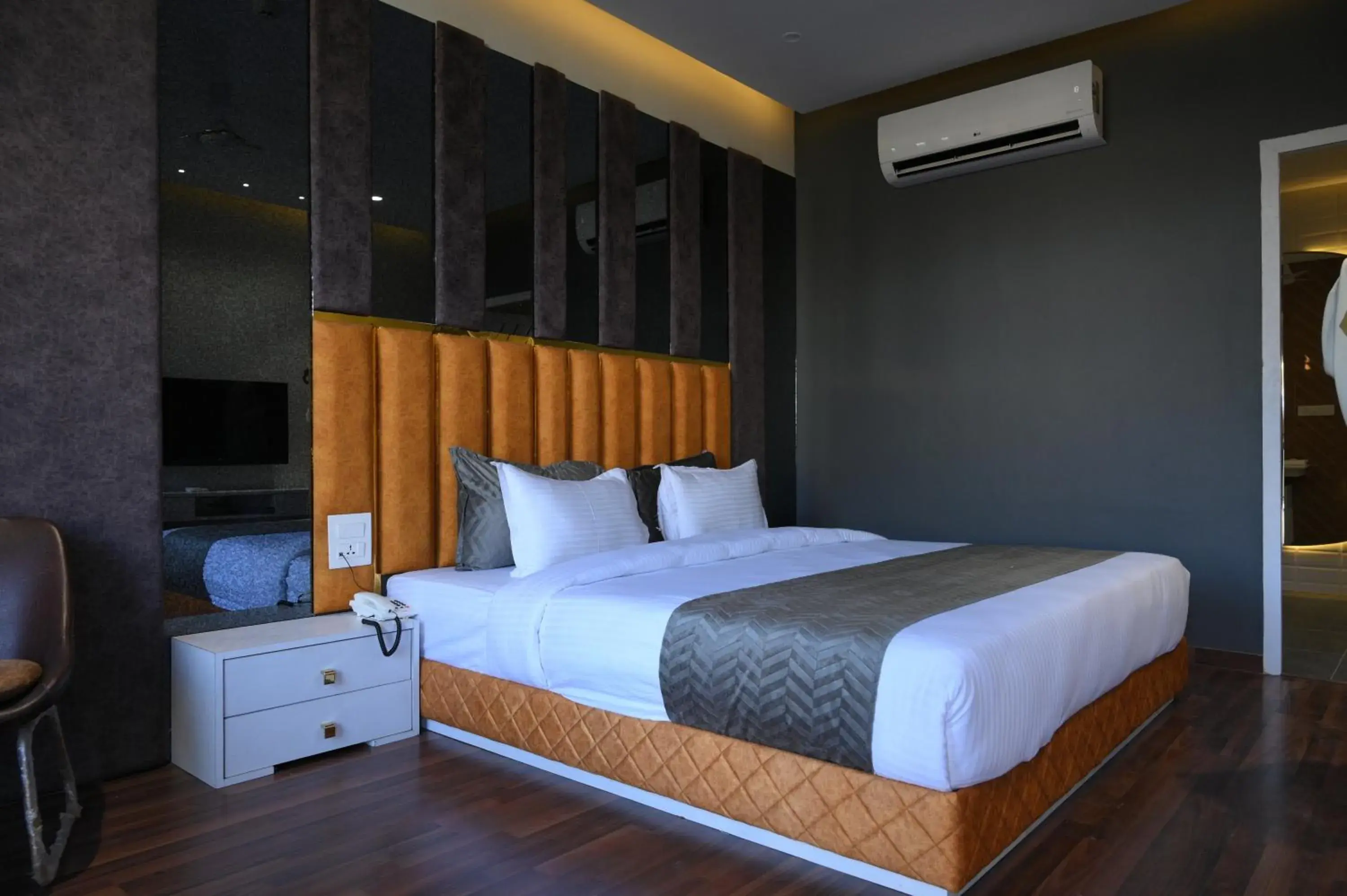 Parim Park Resort & Suites Parim Park Resort & Suites