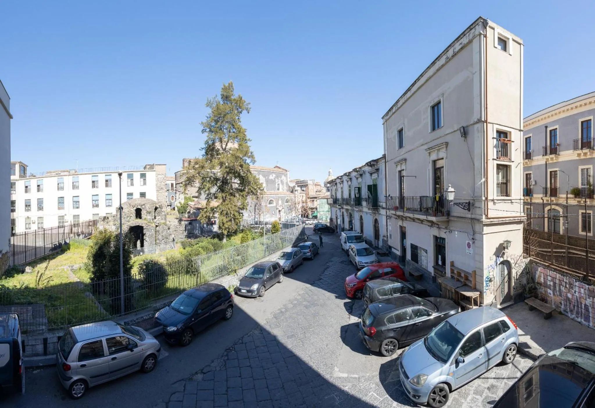 Property building in I Mori