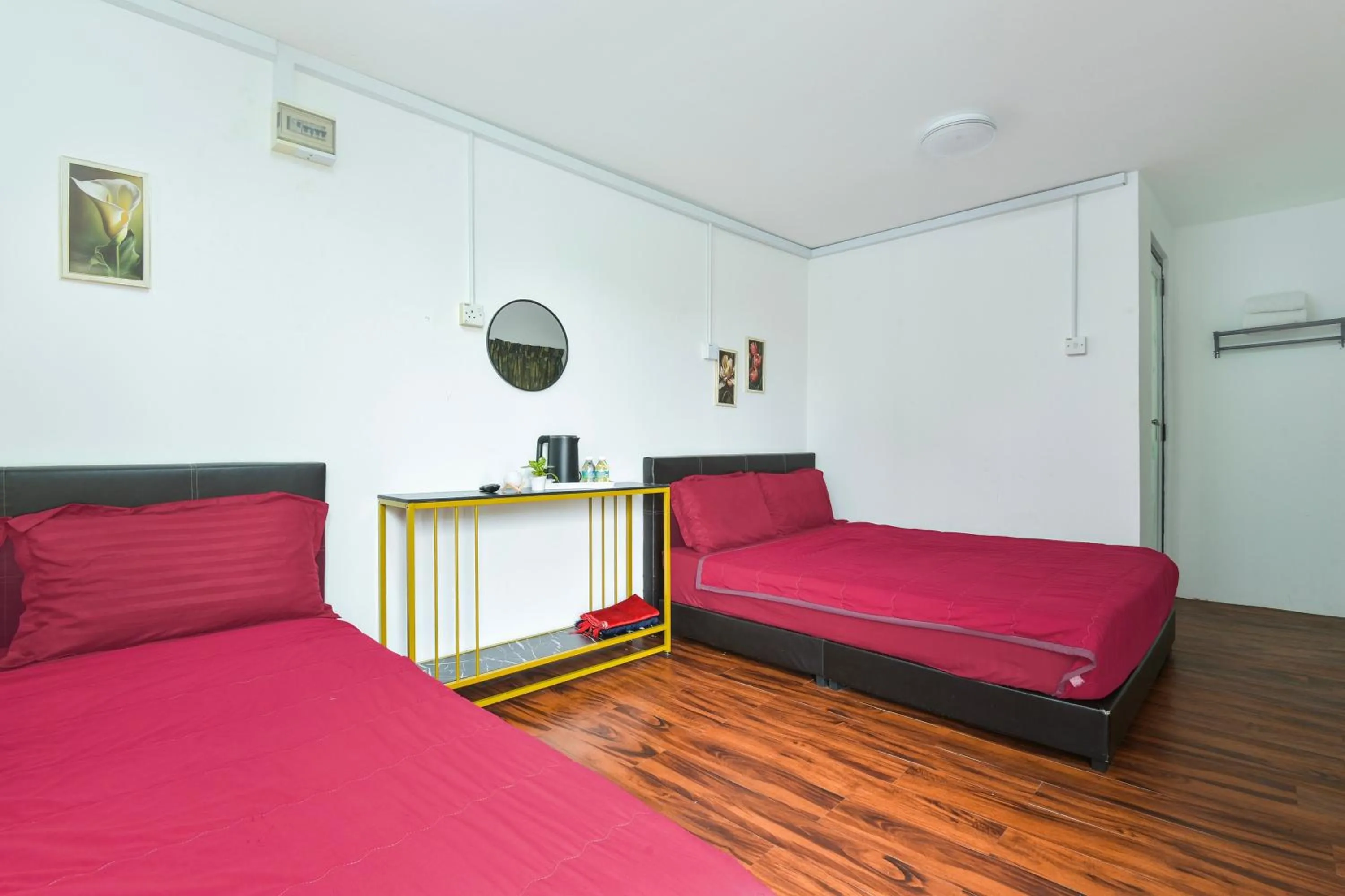 Bedroom, Bed in Hotel O Asiacamp Chalet Tanjung Karang