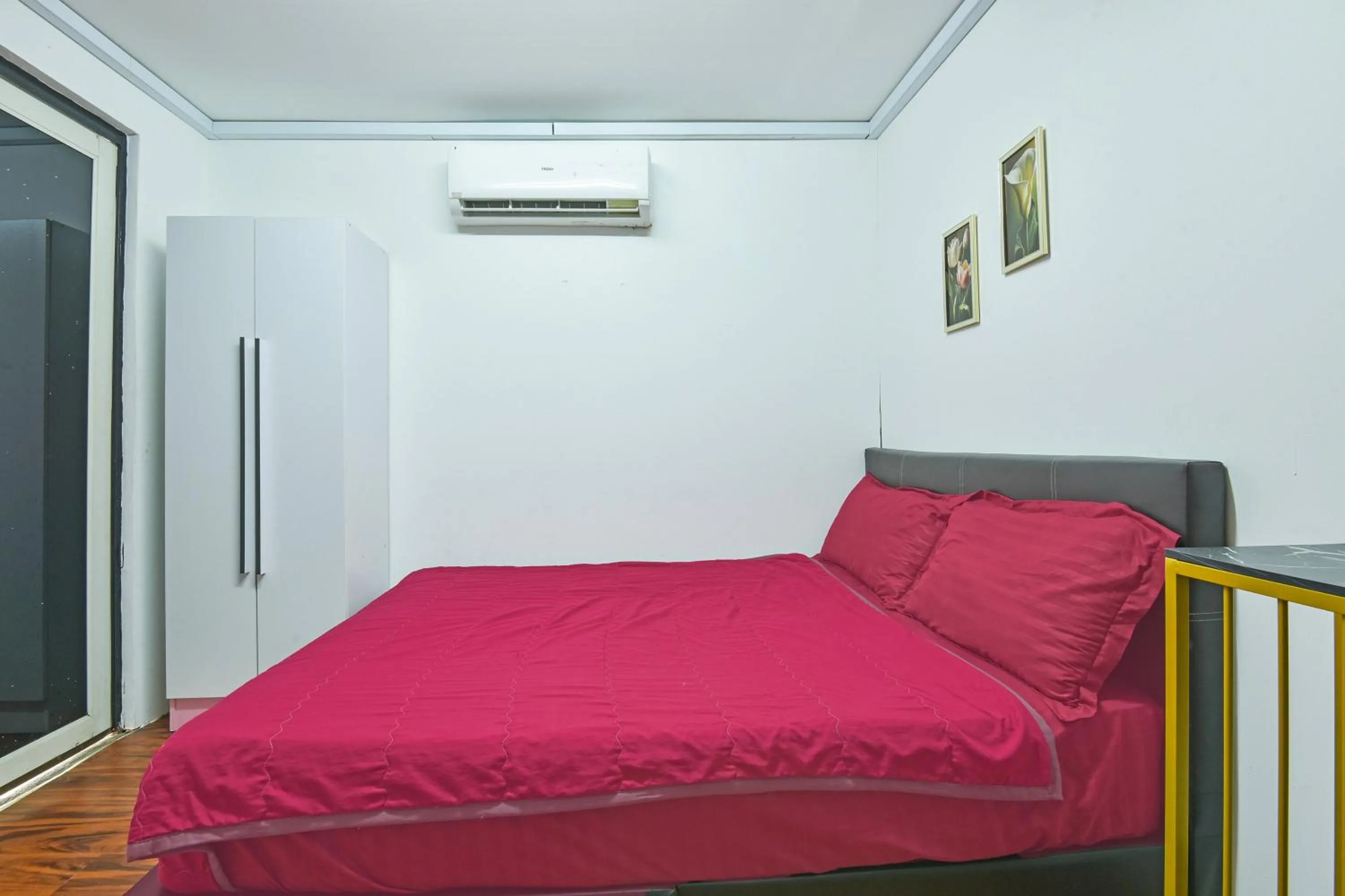 Bedroom, Bed in Hotel O Asiacamp Chalet Tanjung Karang