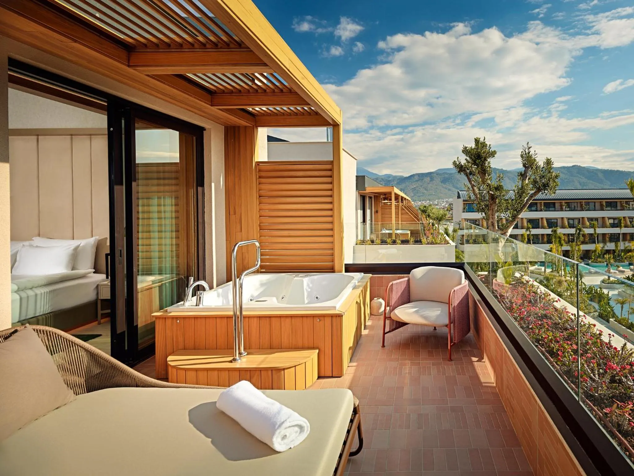 Day in XO CAPE ARNNA Fethiye