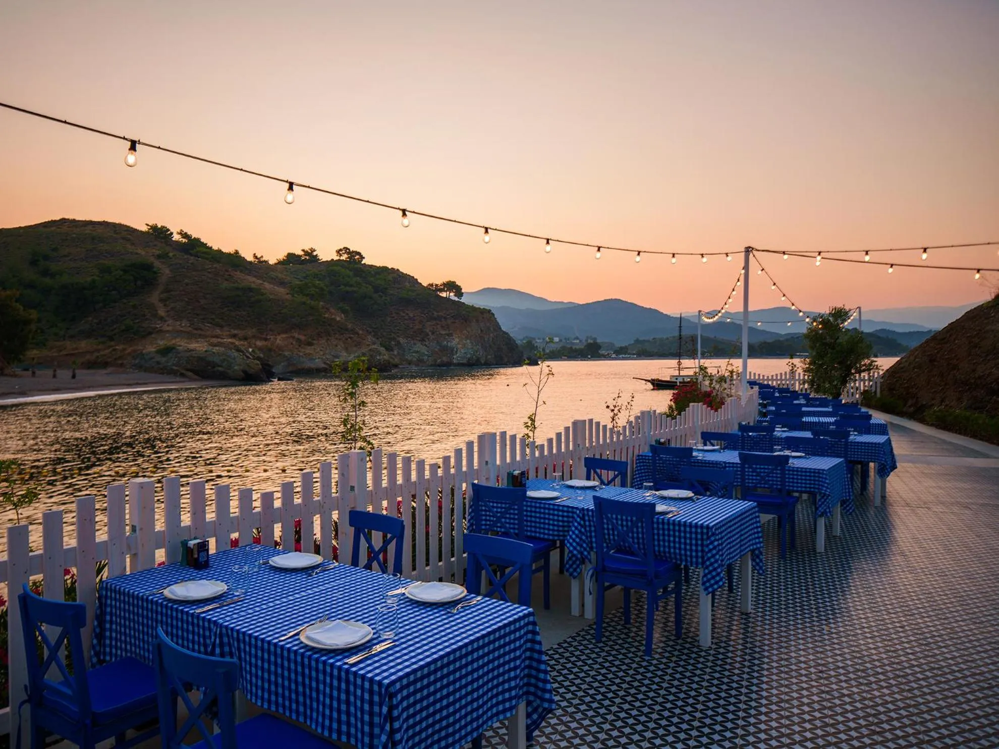 Restaurant/places to eat in XO CAPE ARNNA Fethiye