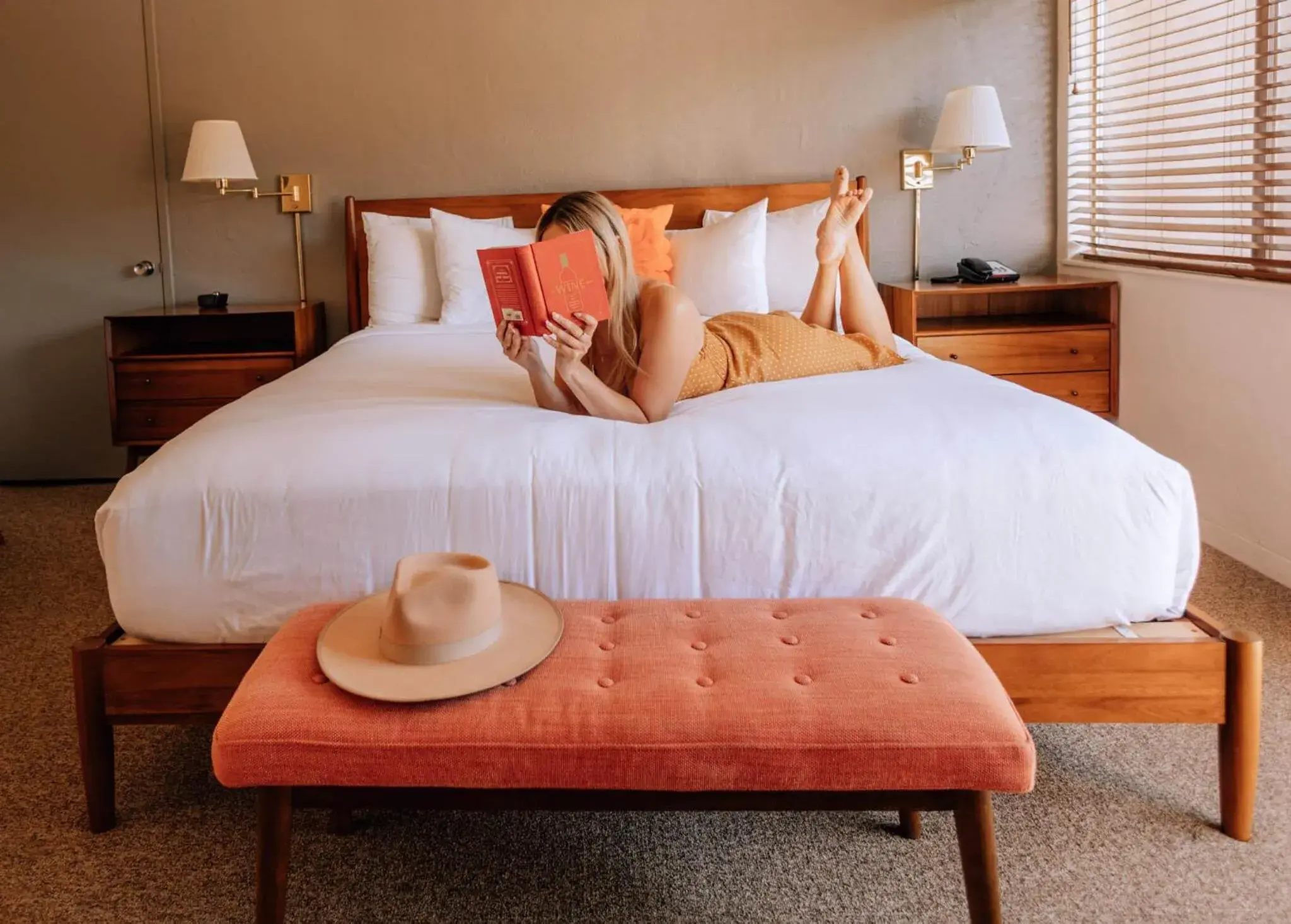 Guests, Bed in Contenta Inn Guests, Bed in Contenta Inn