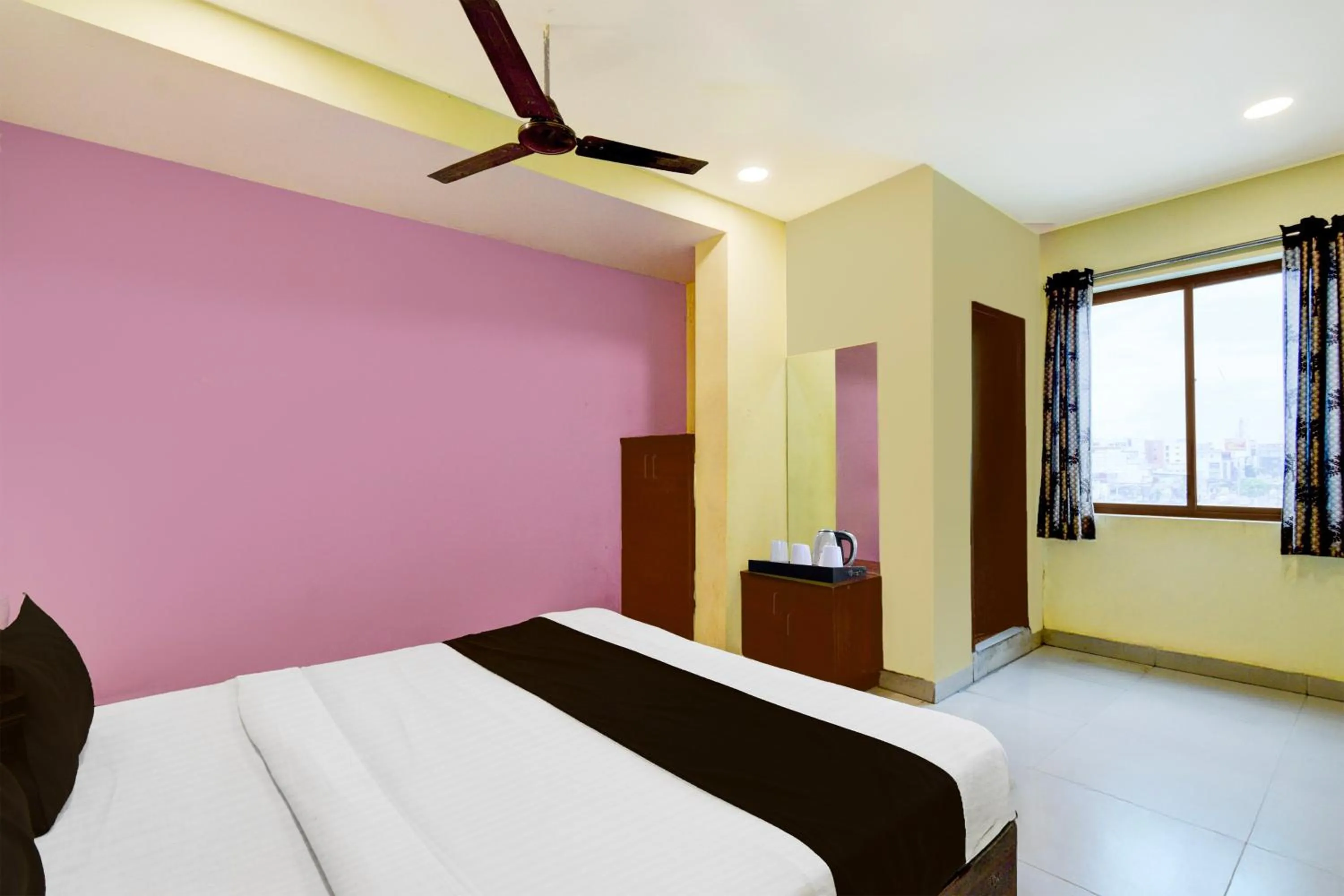Bedroom, Bed in Super Hotel O LB Nagar Metro Station Formerly Virat residency
