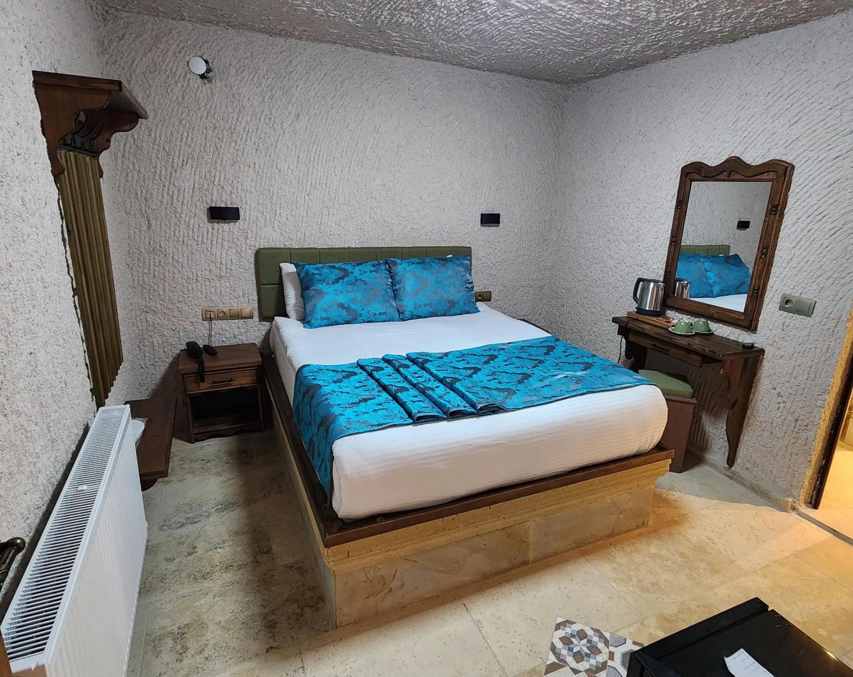 Bed in Capavista Cave House