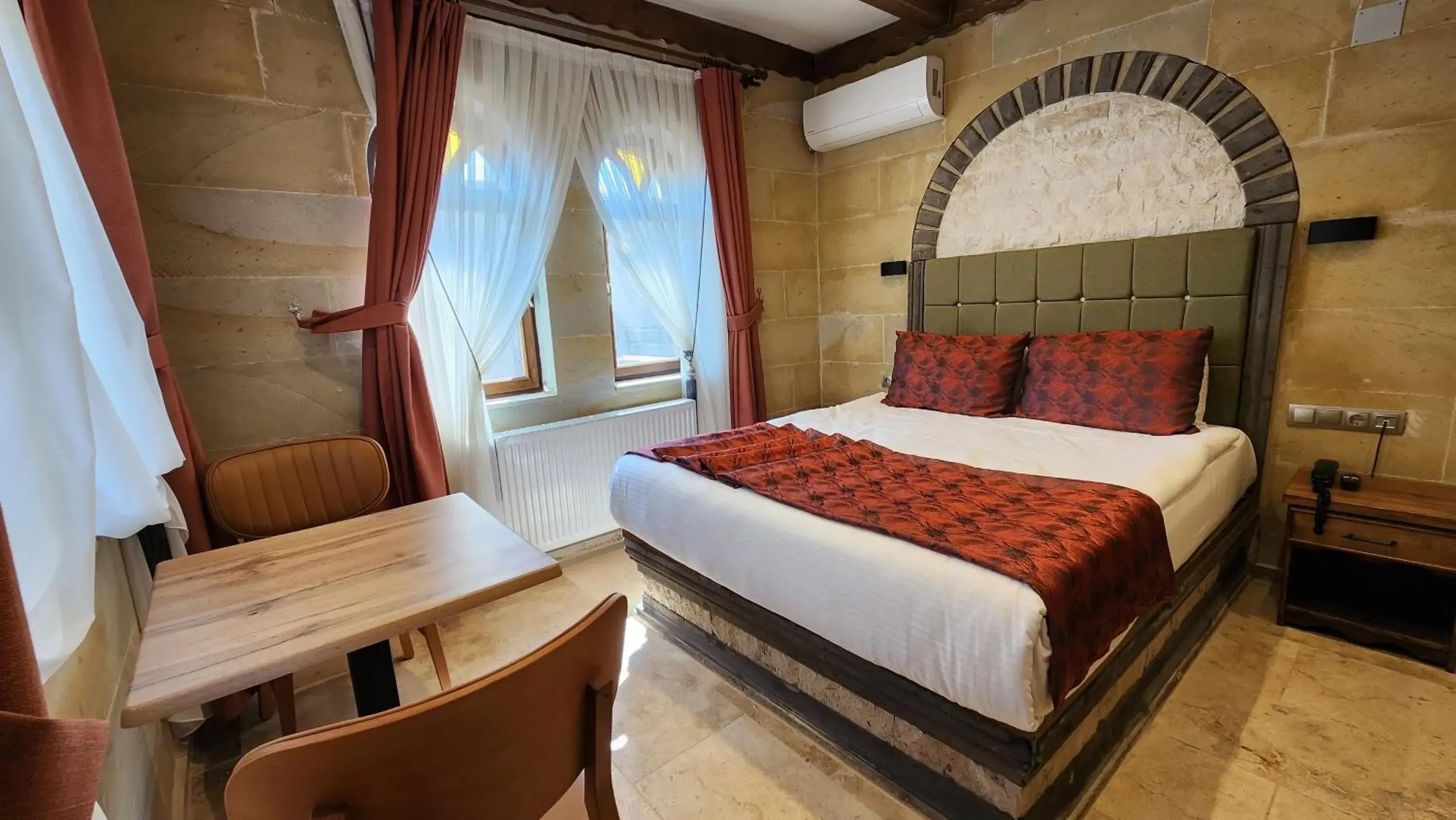 Deluxe Double Room in Capavista Cave House Deluxe Double Room in Capavista Cave House