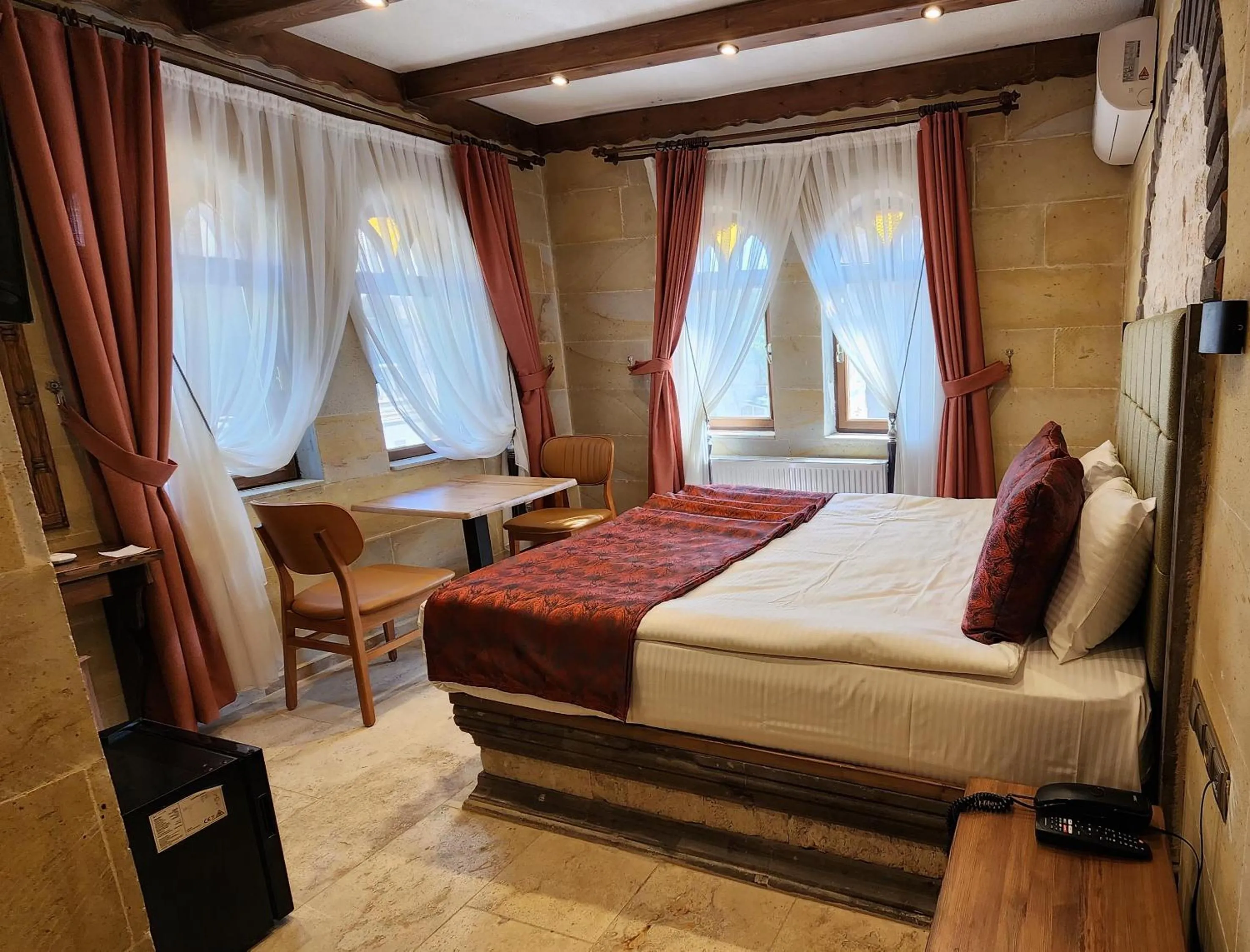 Bed in Capavista Cave House