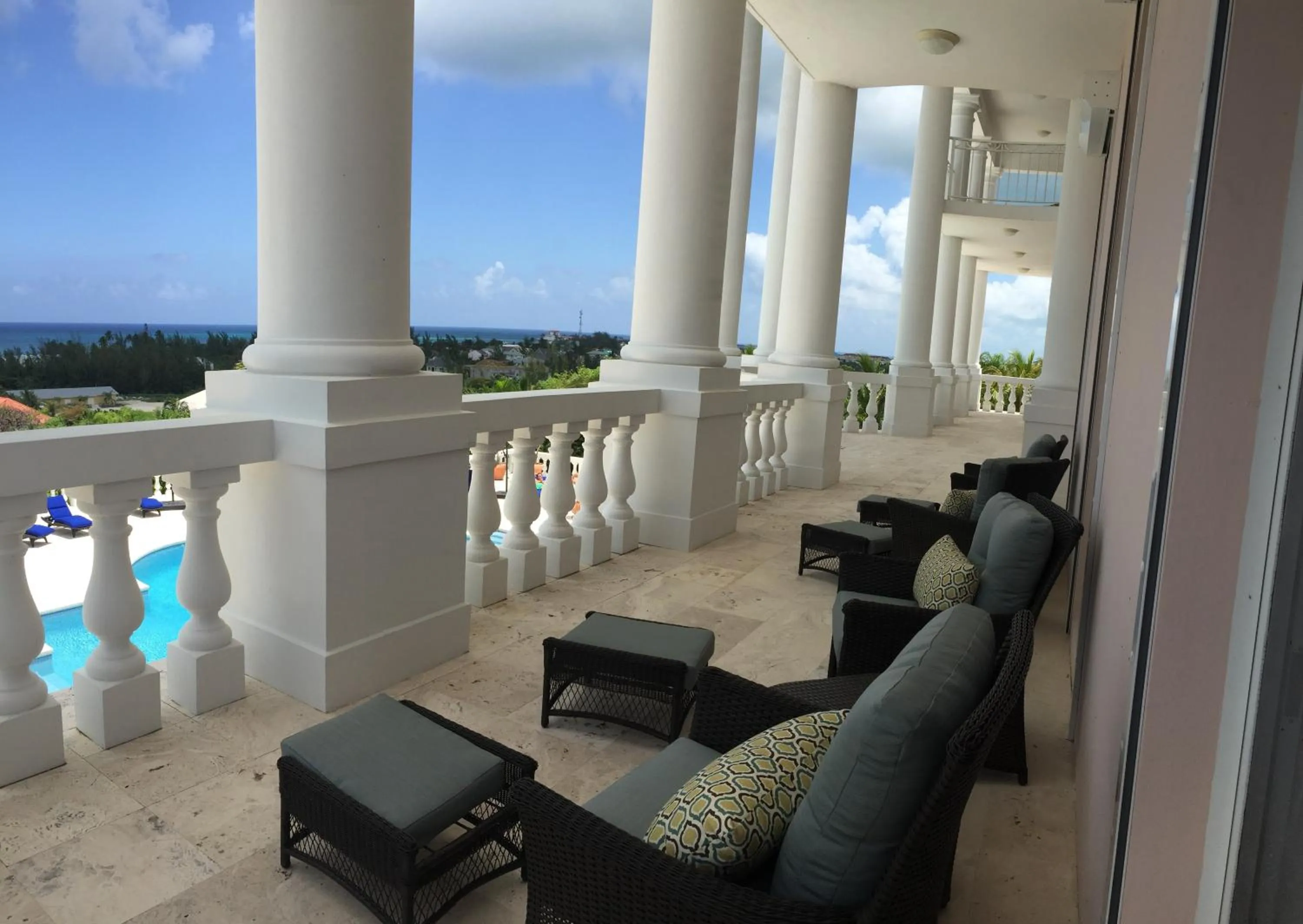 Summer in Ocean West Boutique Hotel