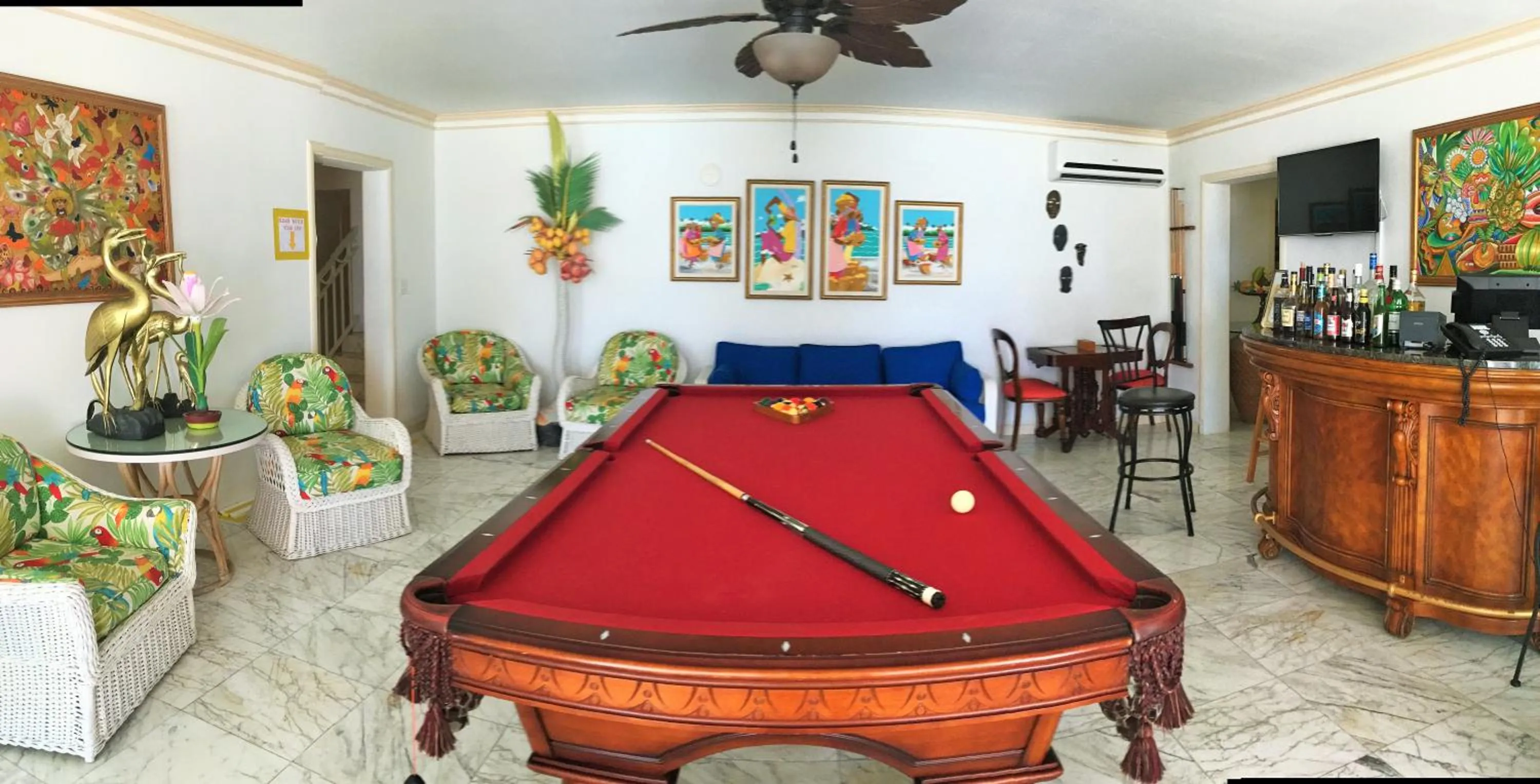 Ocean West Boutique Hotel