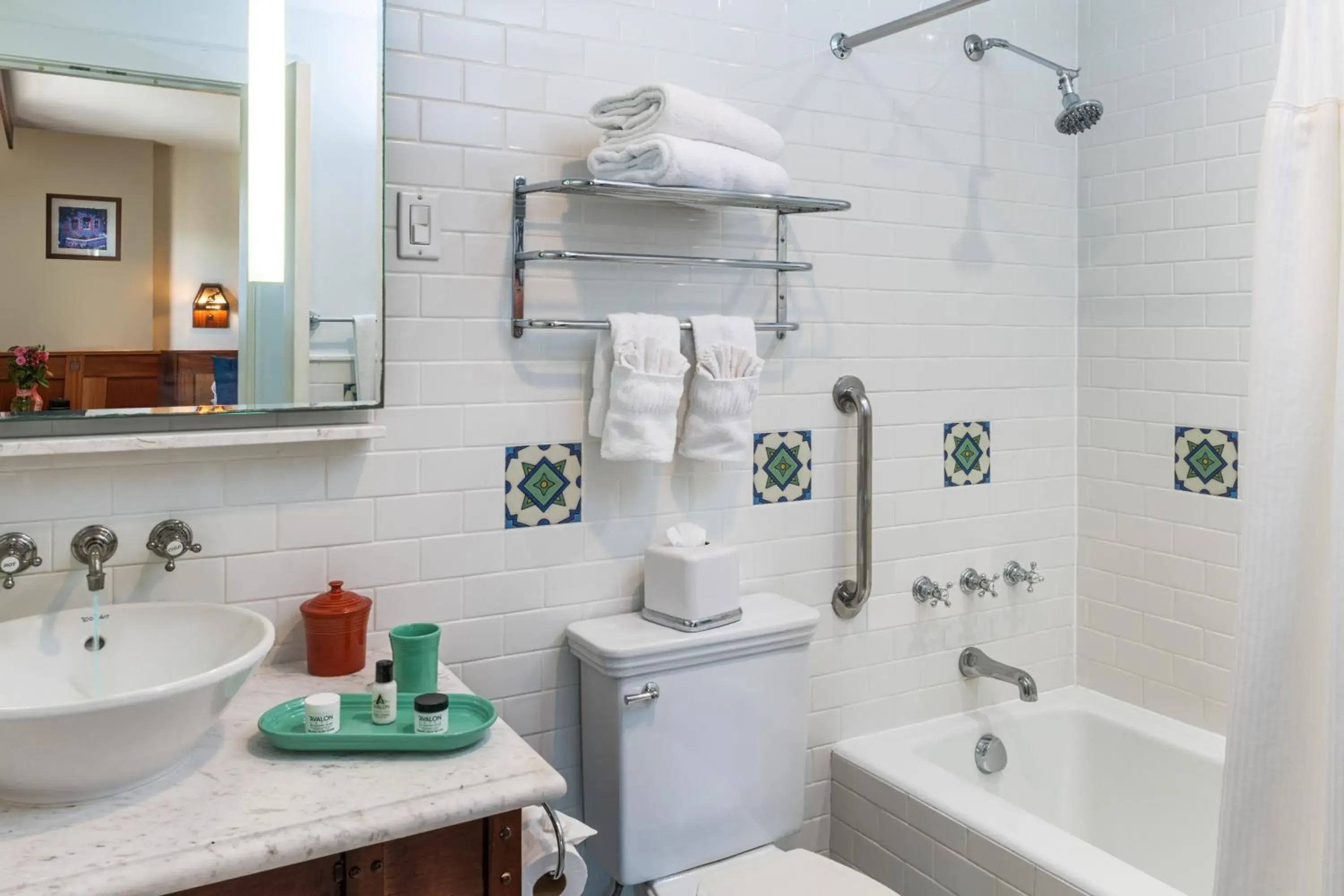 Shower, Bathroom in The Avalon Hotel in Catalina Island