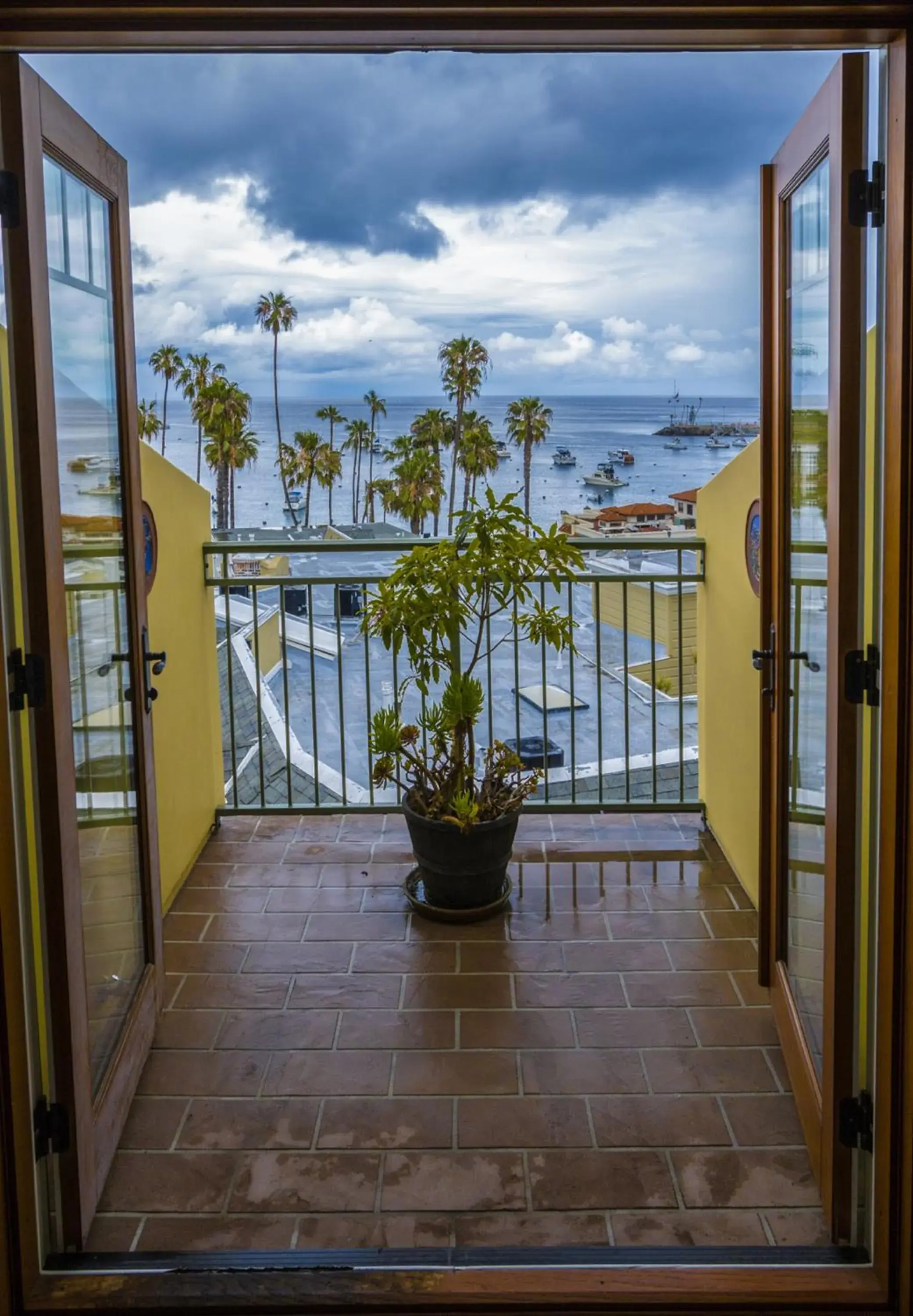 Decorative detail, Balcony/Terrace in The Avalon Hotel in Catalina Island