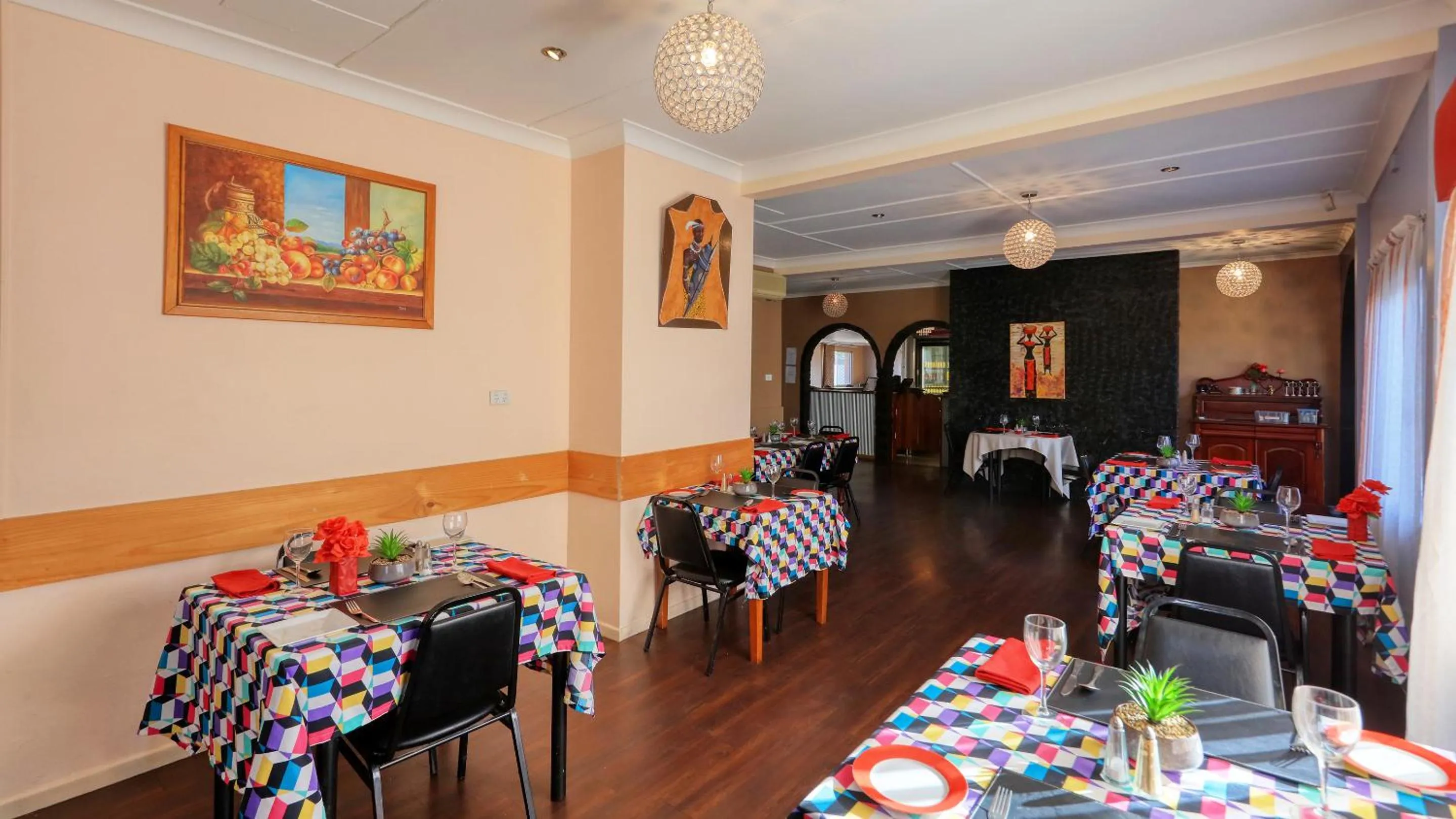 Restaurant/places to eat in Townview Motel