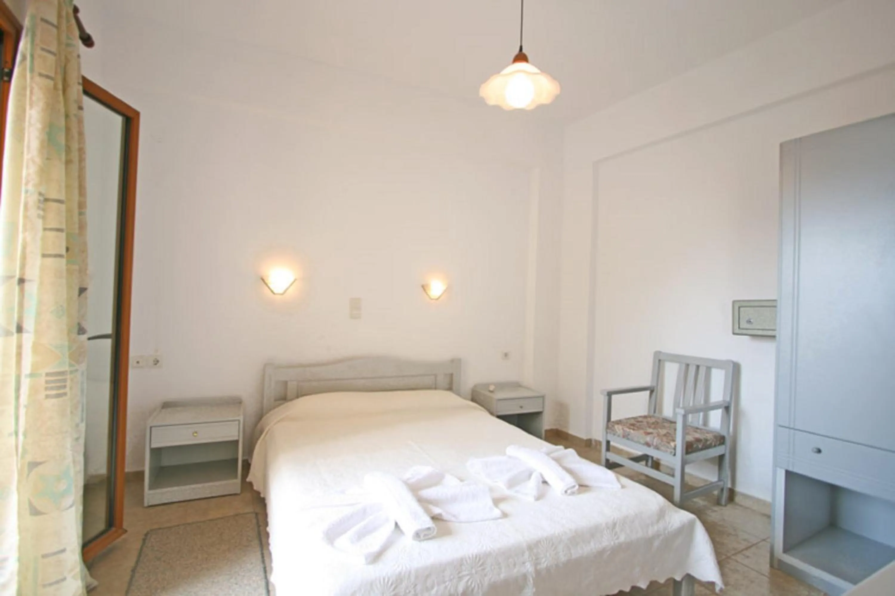 Bed in Anniko