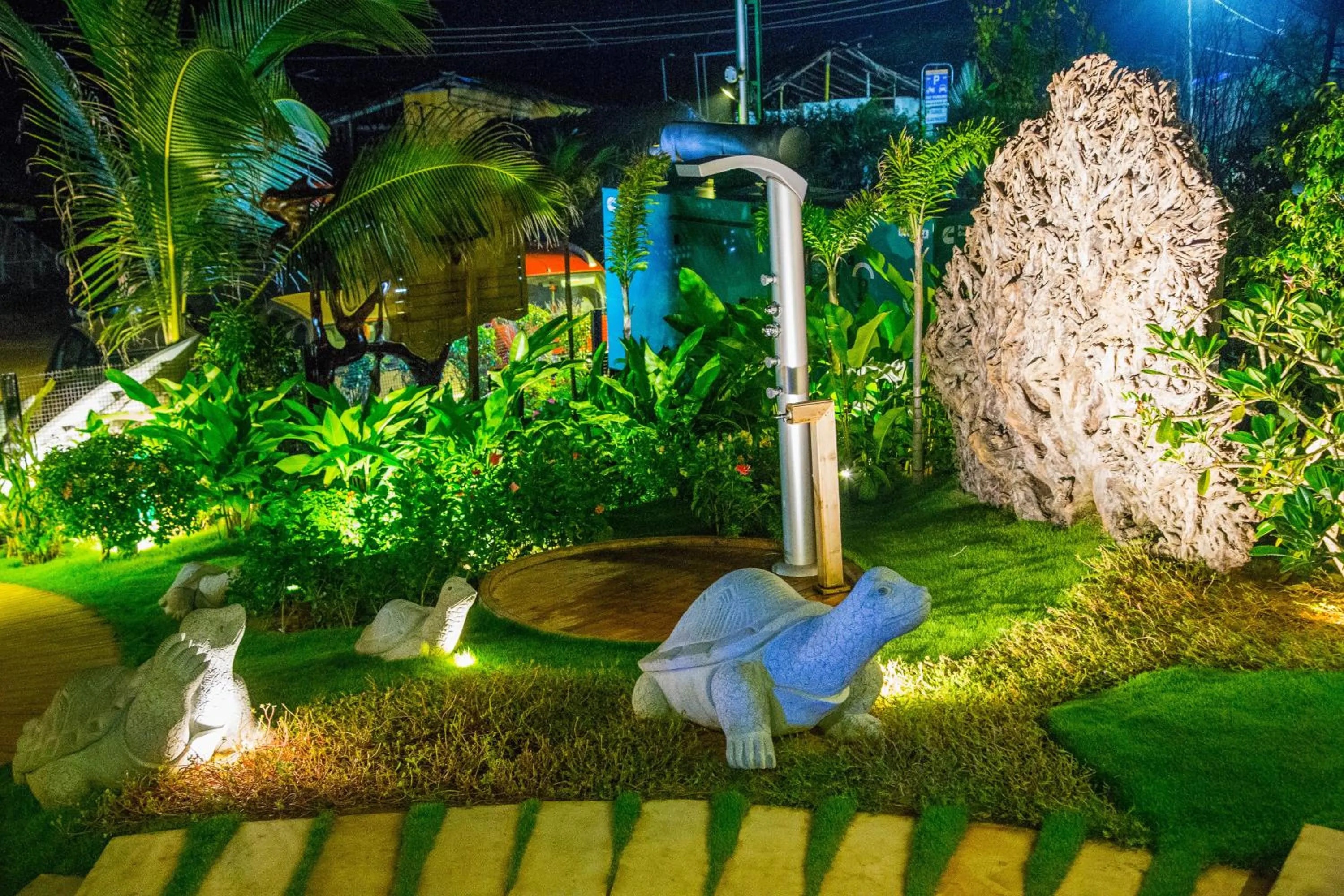 Garden in The Baga Beach Resort