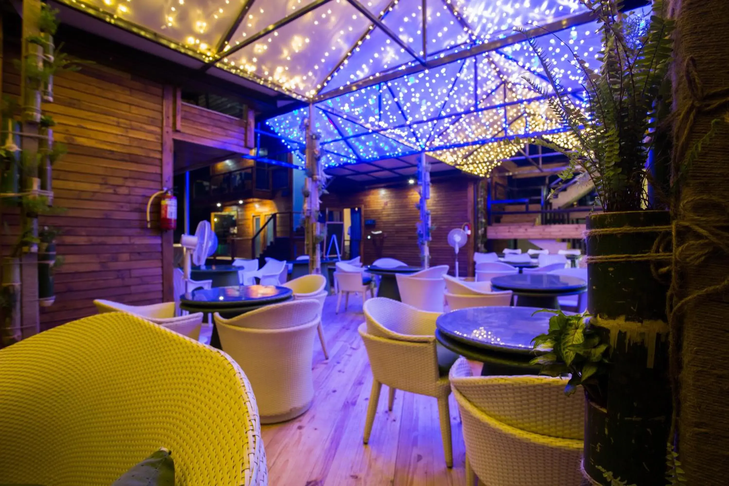 Restaurant/places to eat in The Baga Beach Resort Restaurant/places to eat in The Baga Beach Resort