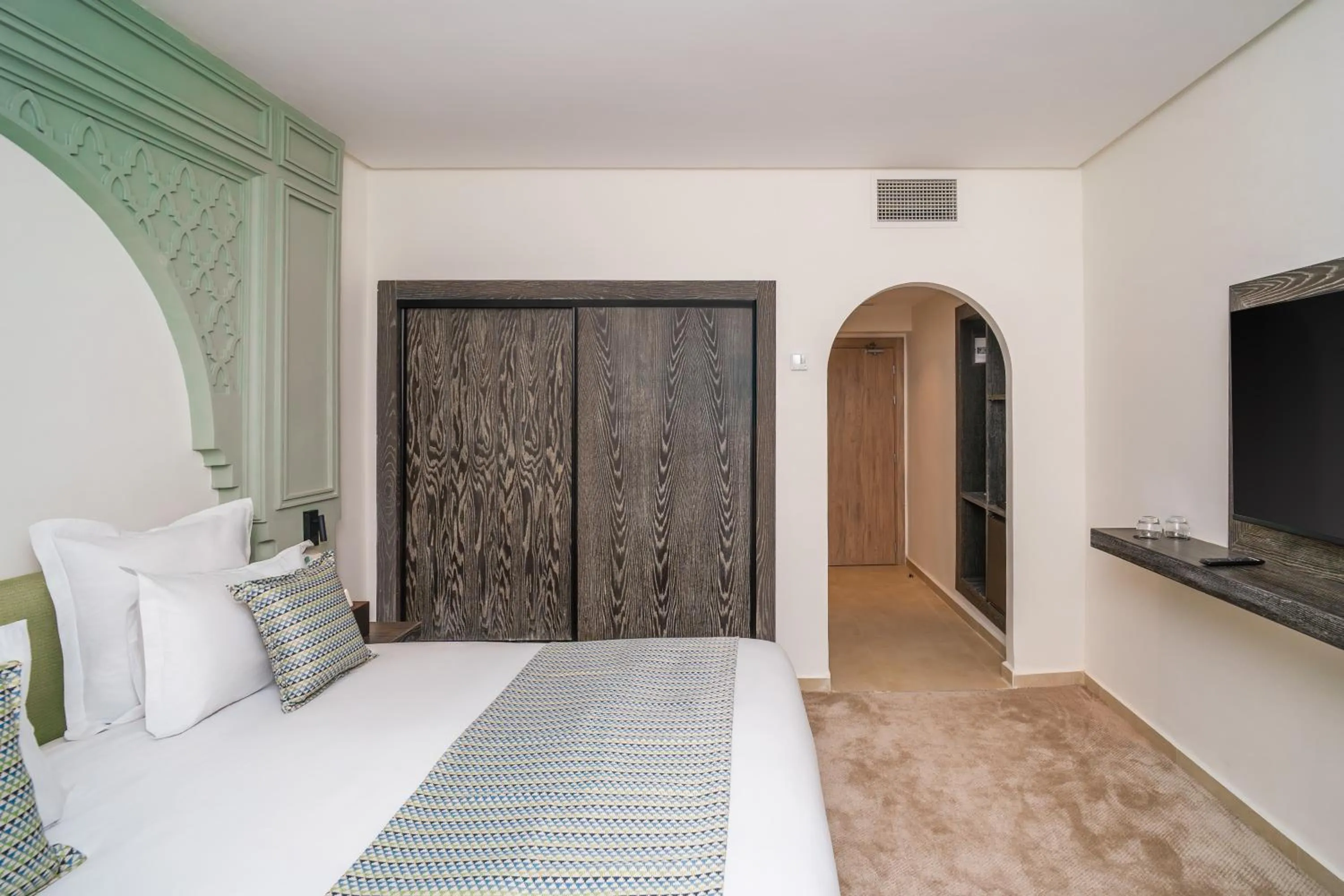 Bed in Amanar Hôtel & Spa Ouarzazate