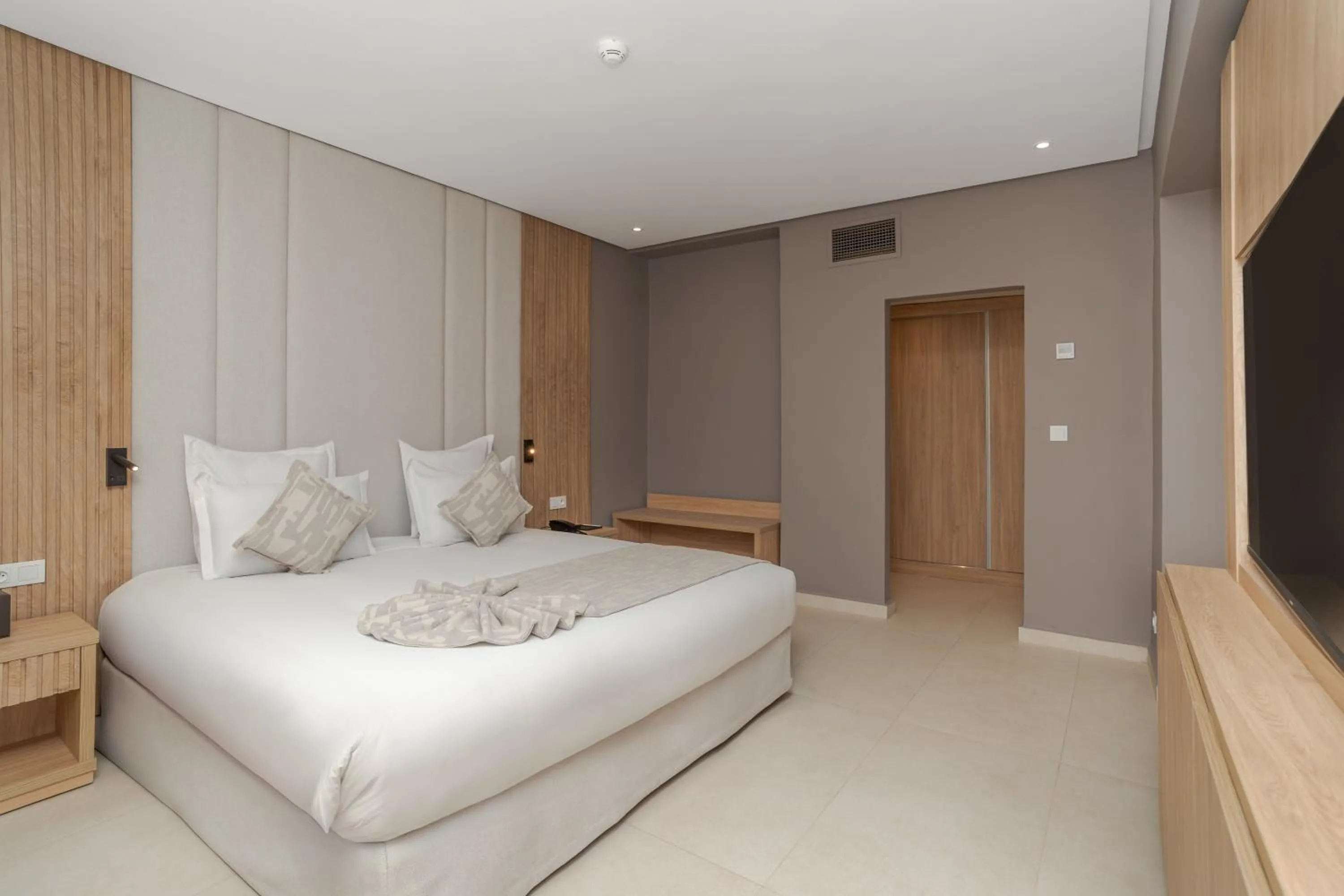 Bed in Amanar Hôtel & Spa Ouarzazate