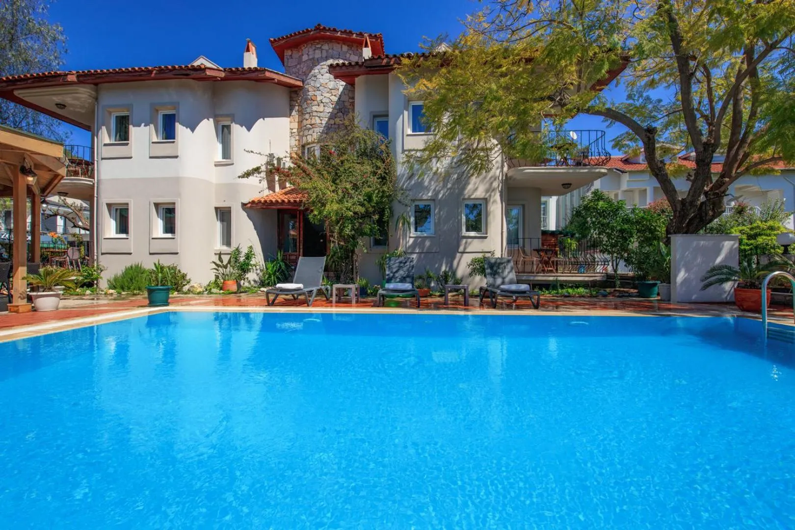 Property building in No 14 HOTEL GÖCEK