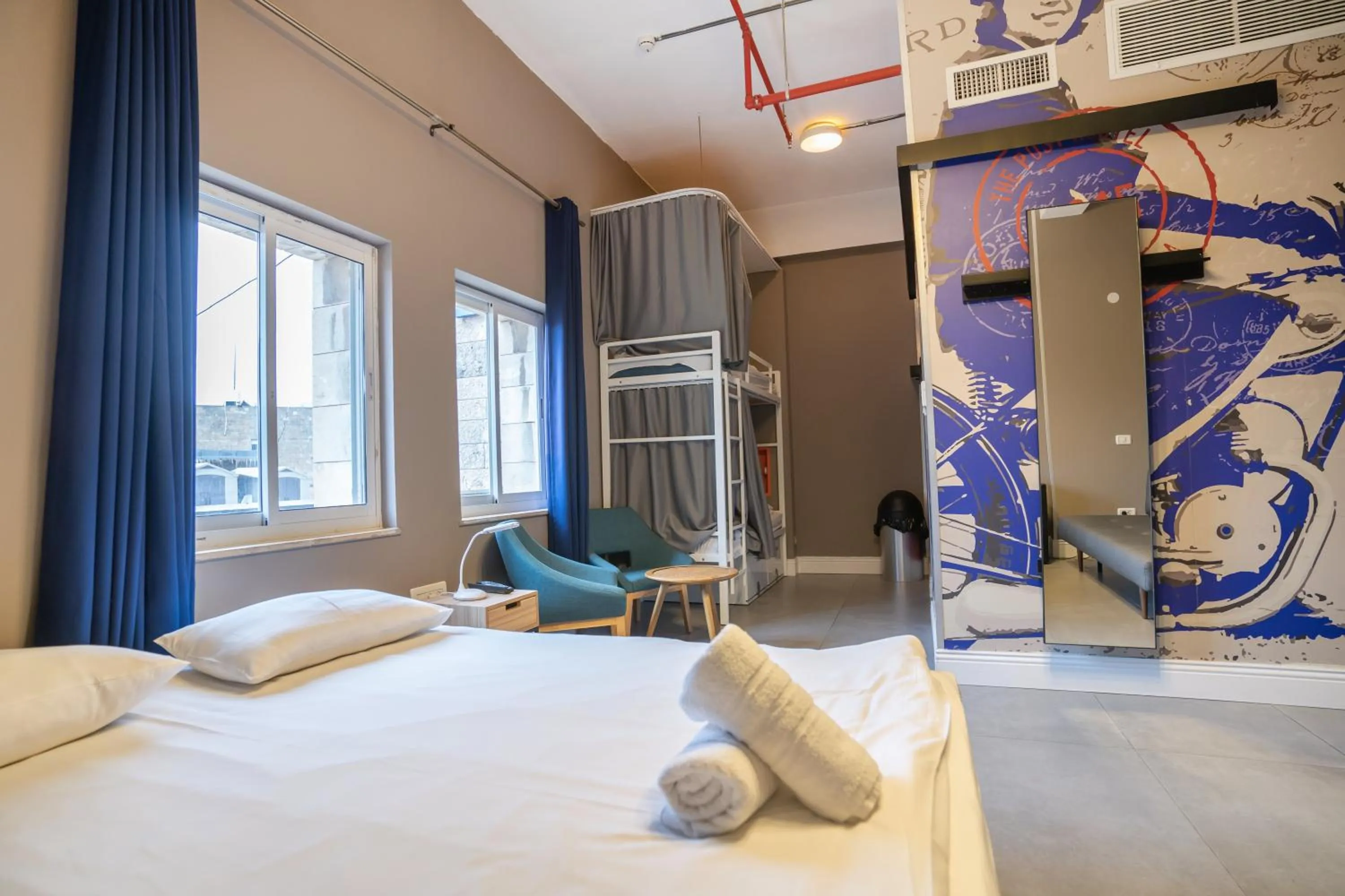 Bed in The Post Hostel Jerusalem